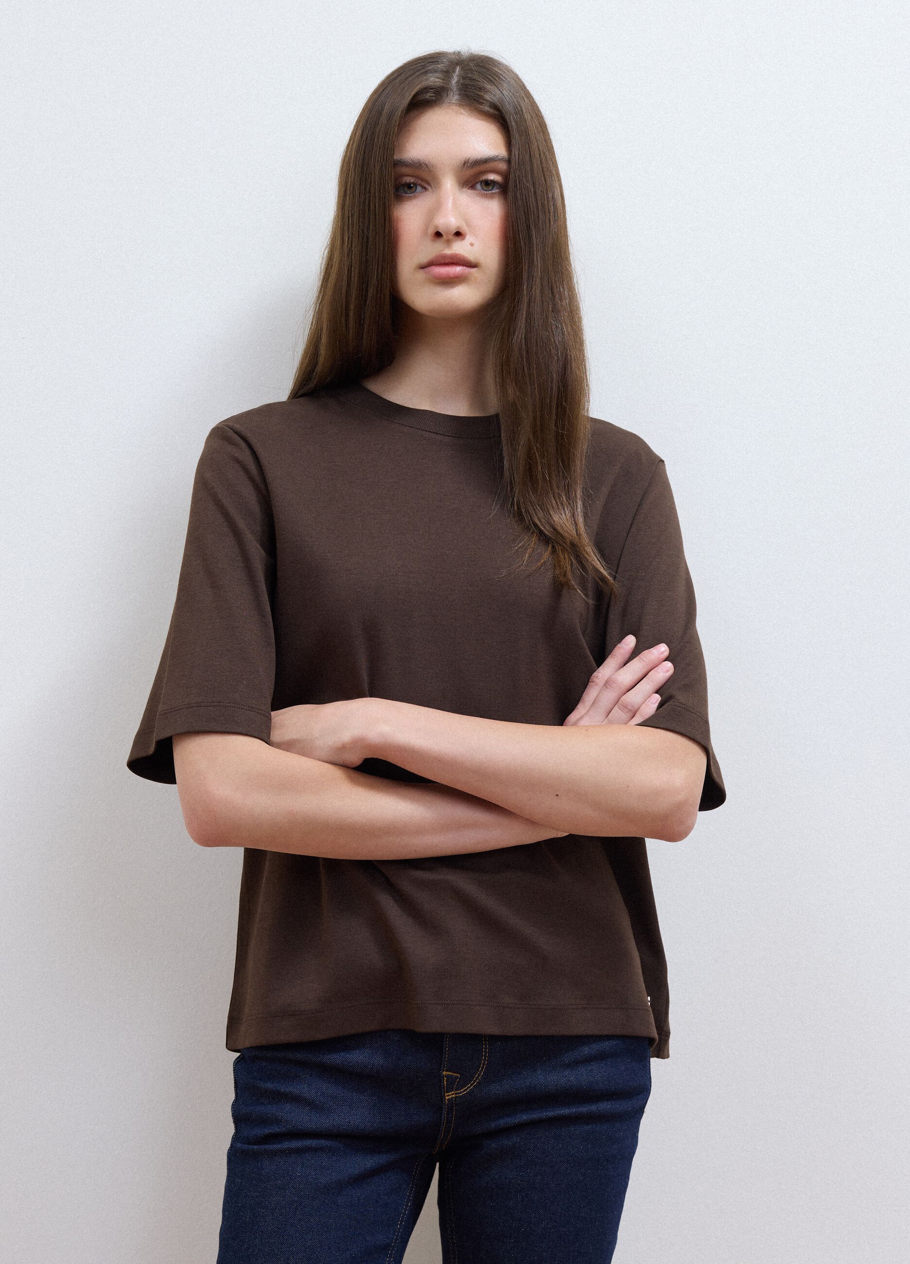 Brown boxy-fit T-shirt in a cotton&ndash;viscose blend