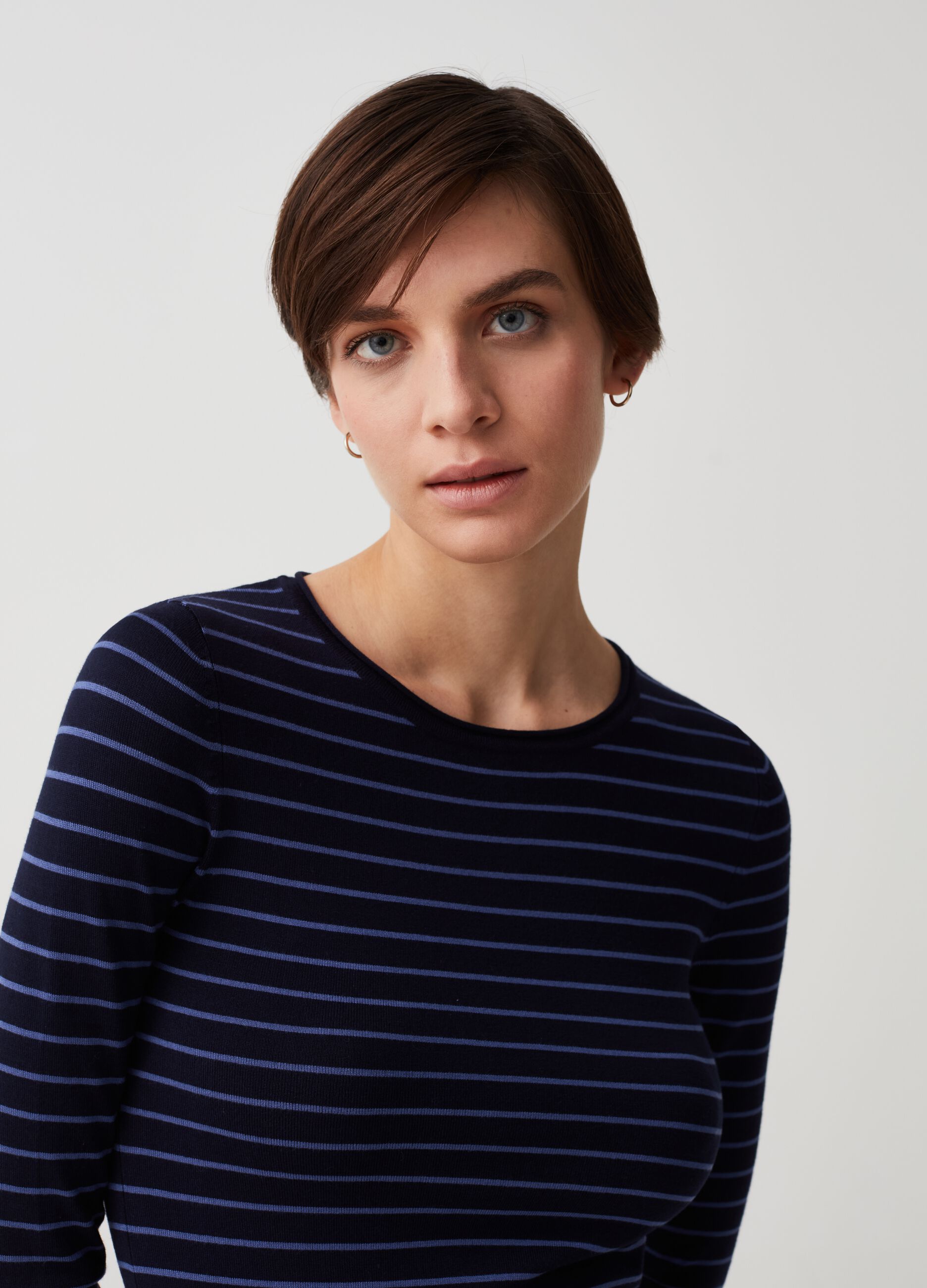 Long-sleeved top with striped pattern