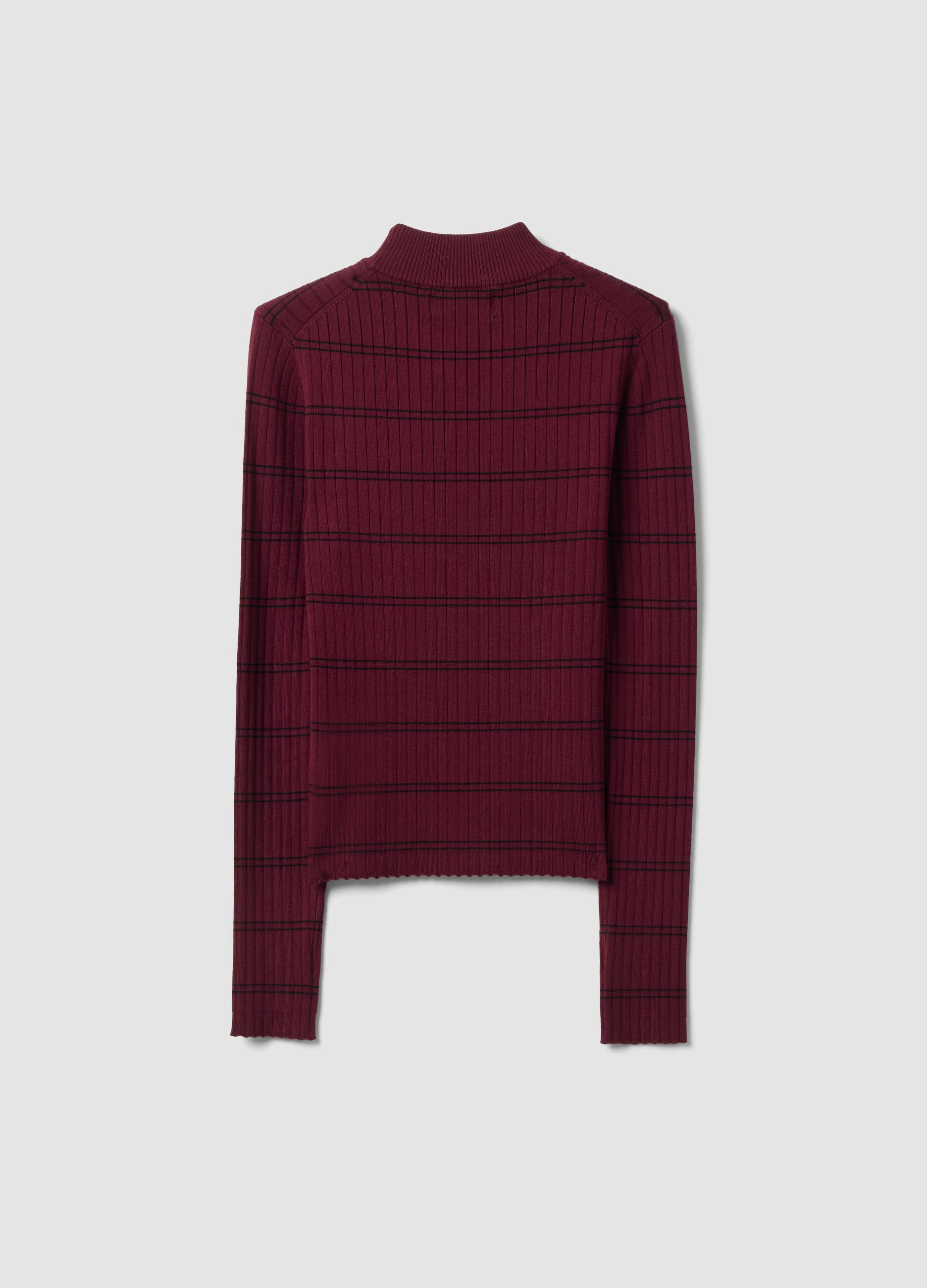 Dark red viscose-blend fitted jumper with funnel neck
