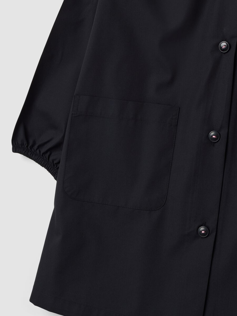 Two-pack of girls&rsquo; black school aprons with white button-up collar_3