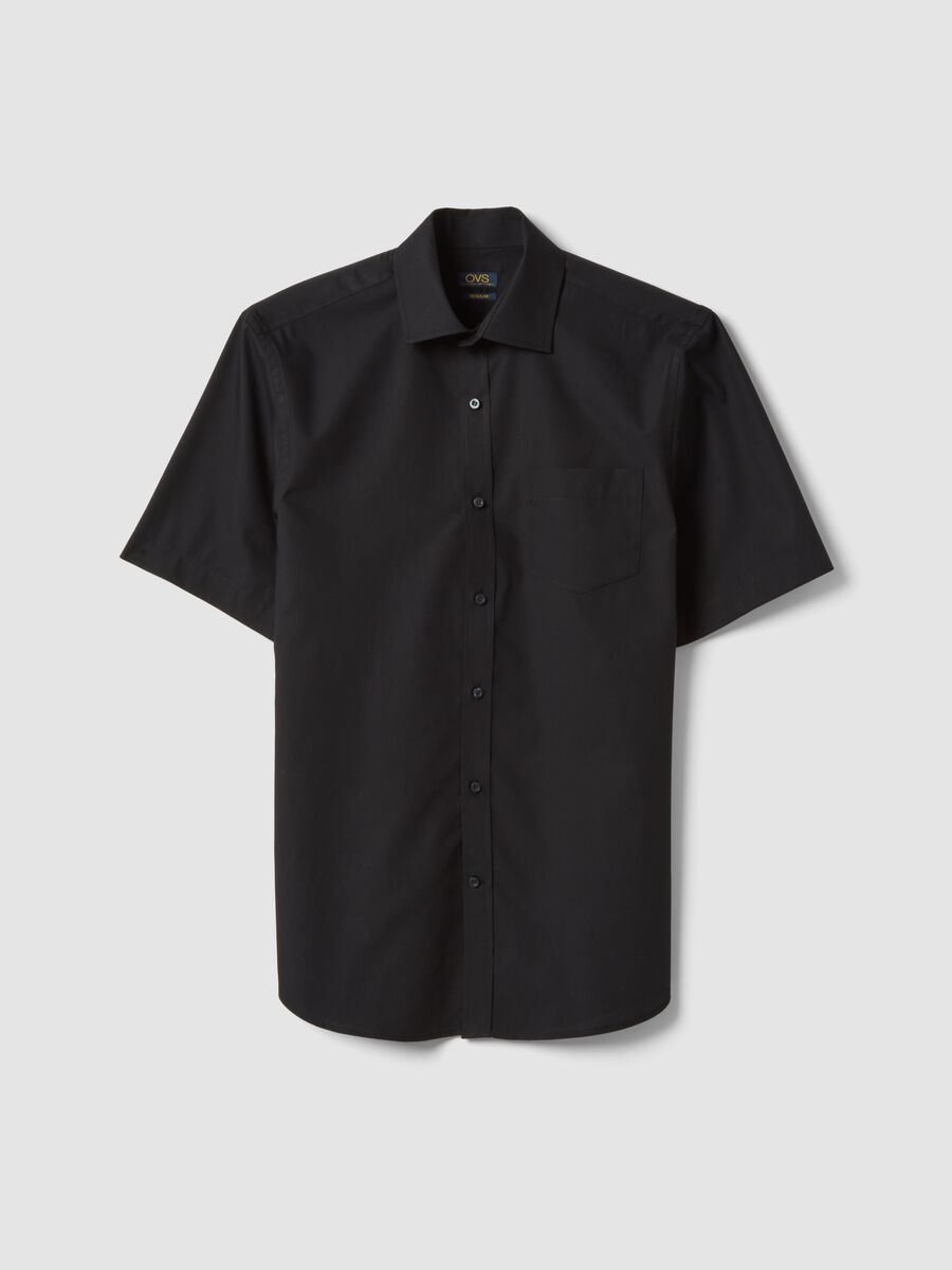 Black short-sleeve shirt with classic collar_4