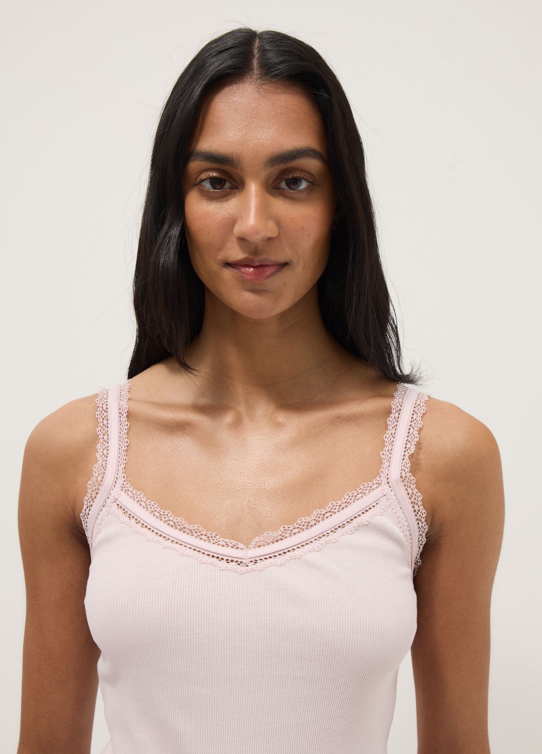Canottiera in puro cotone rosa regular fit con bordo in pizzo
