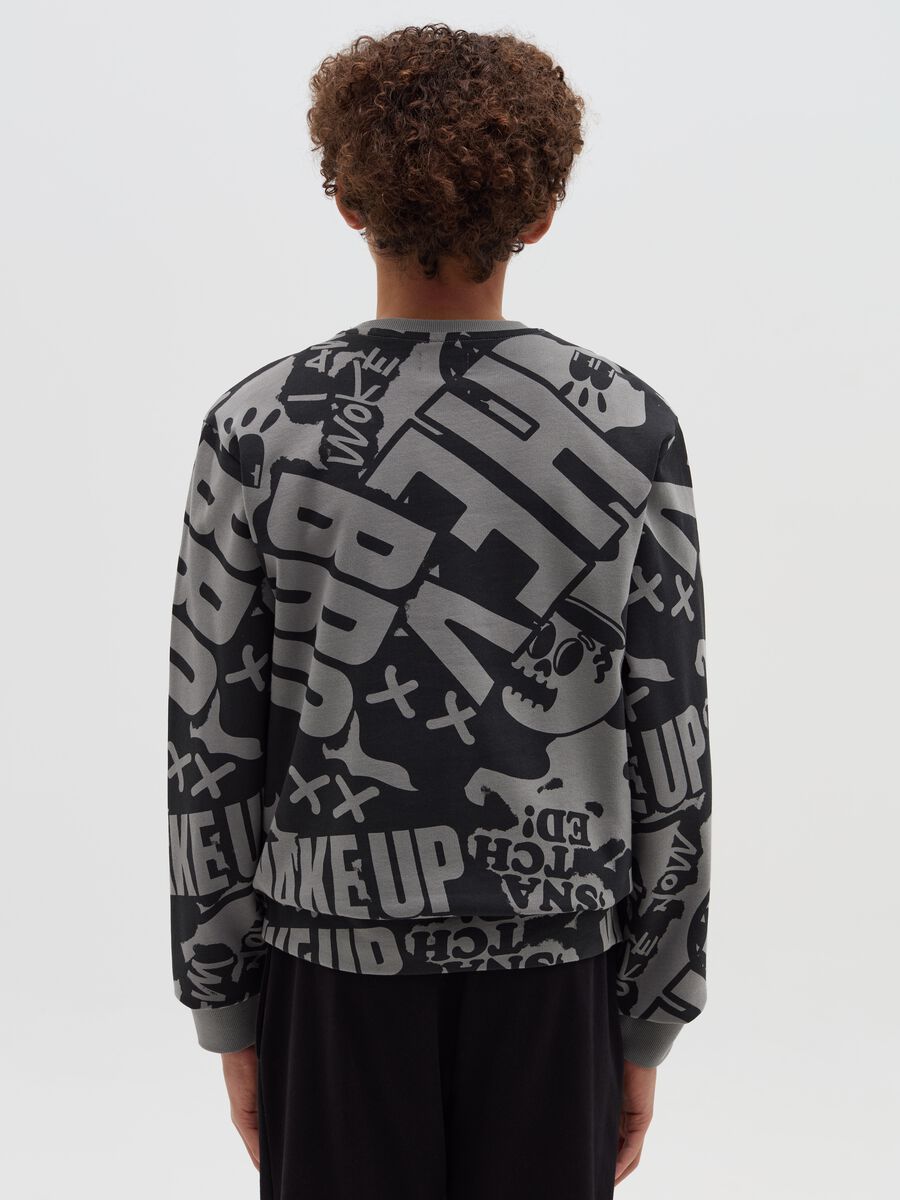 Round neck sweatshirt with all-over print_2