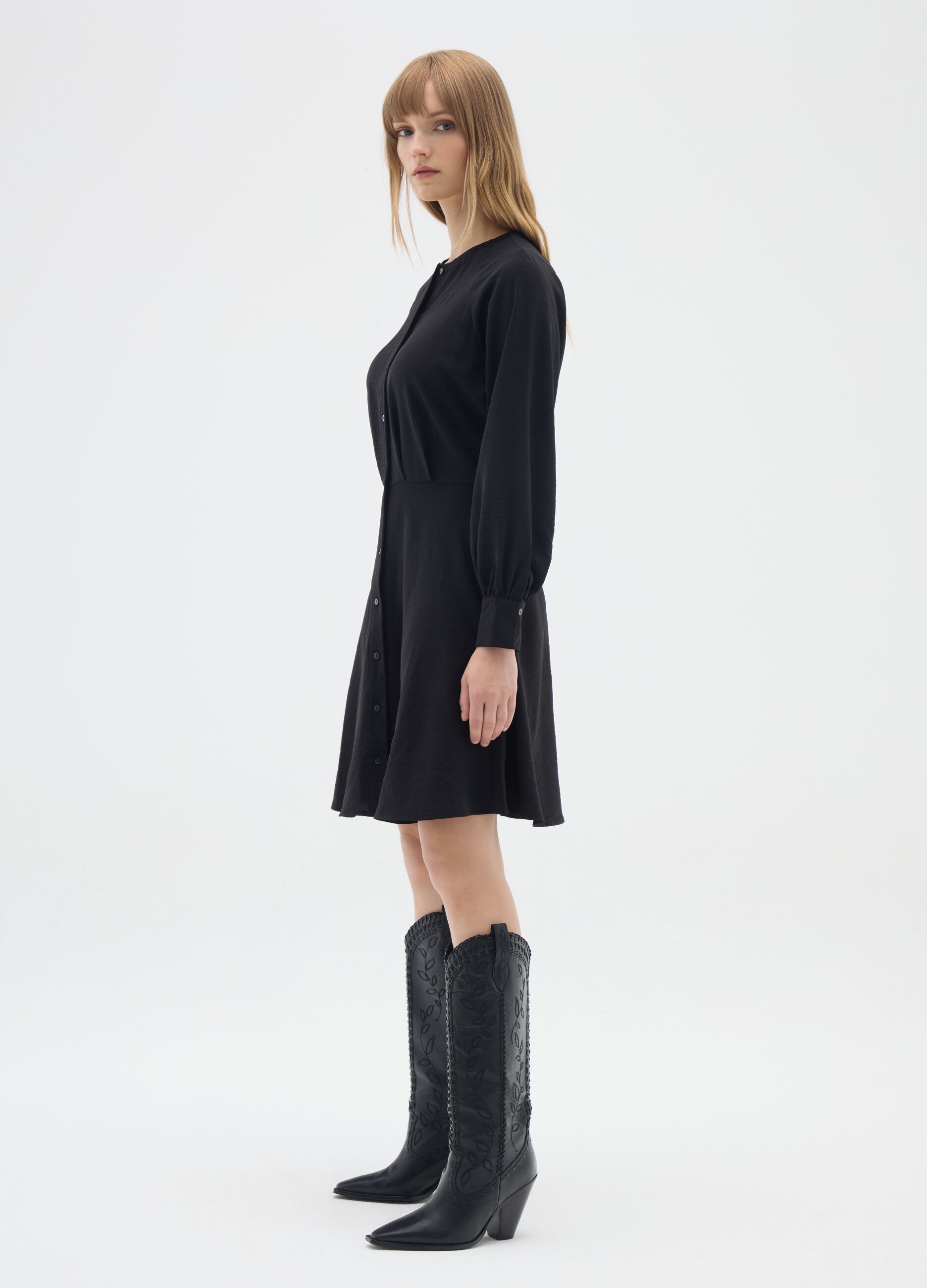 Black regular fit long sleeve dress with belt
