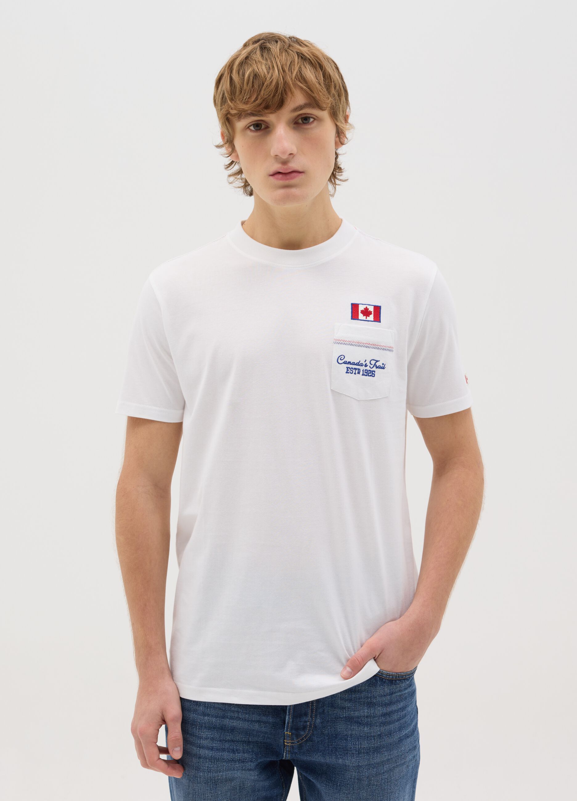 Canada's Trail white T-shirt with pocket and embroidery