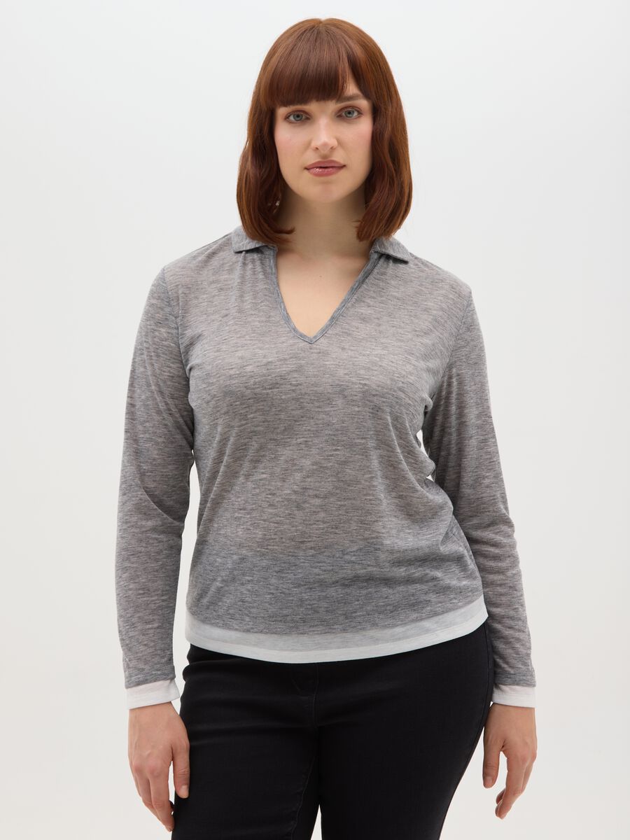 Maglia grigia regular fit con scollo a V_0