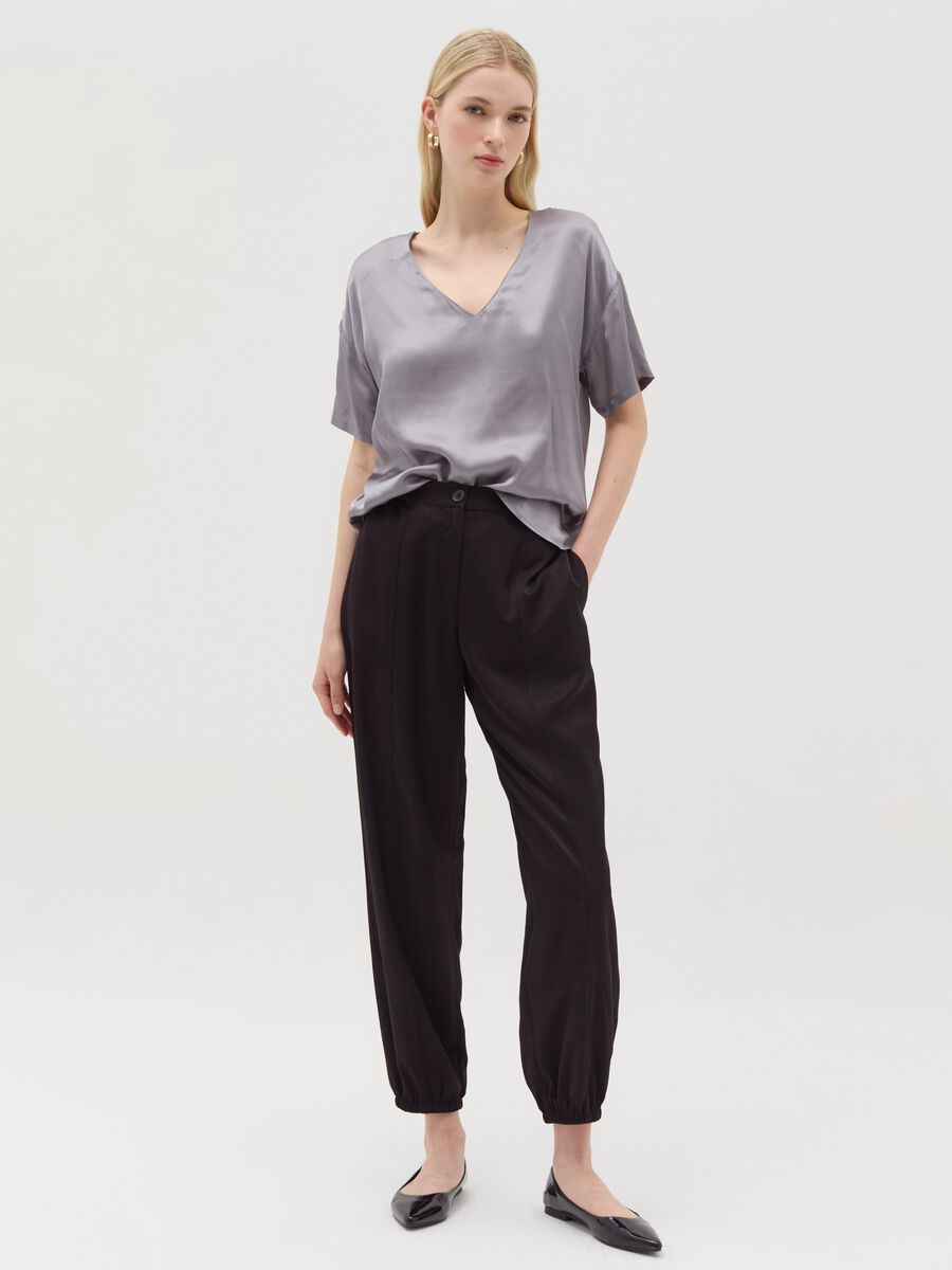 Satin blouse with V neck_1