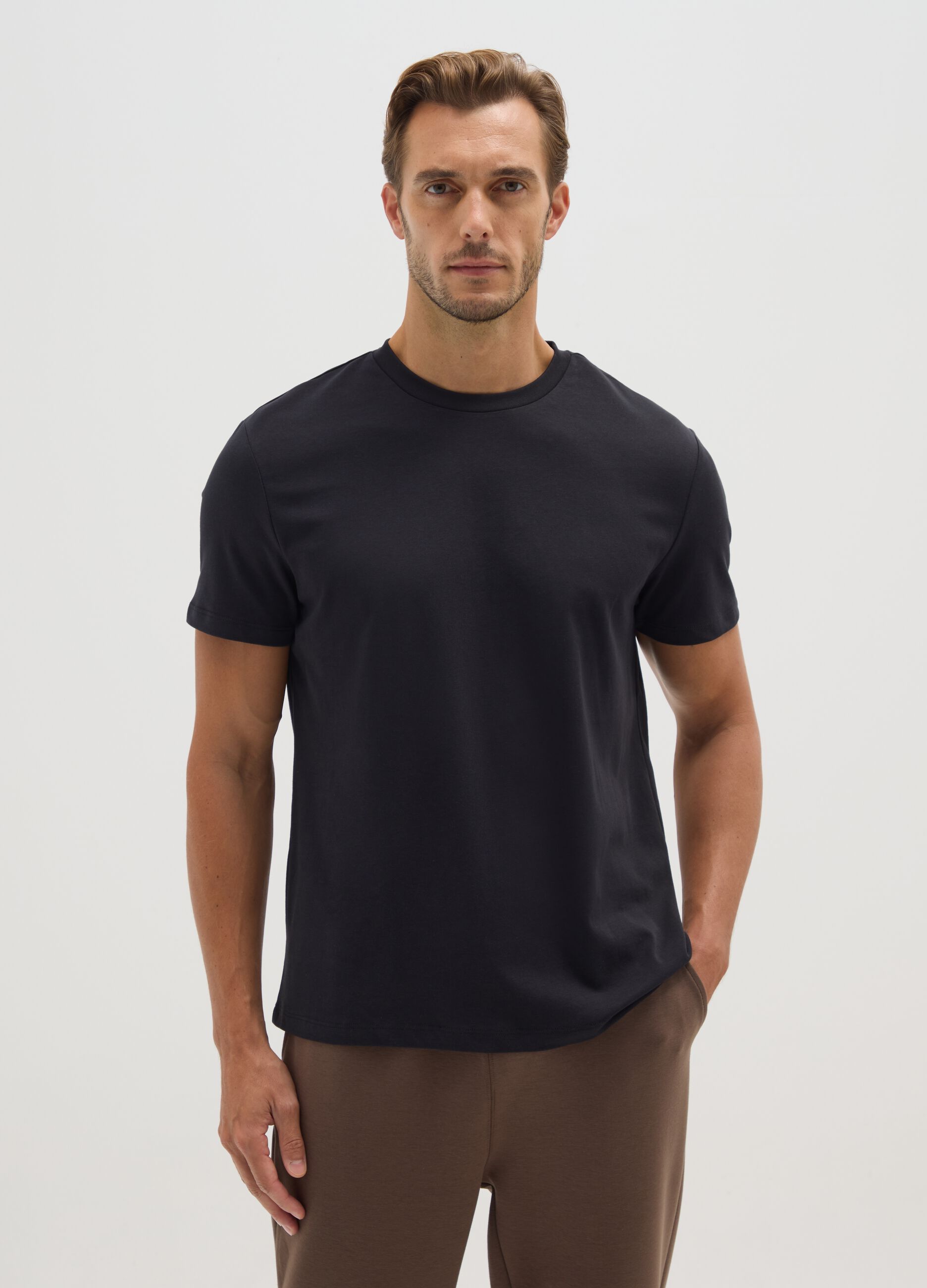 Black cotton blend regular fit T-shirt
