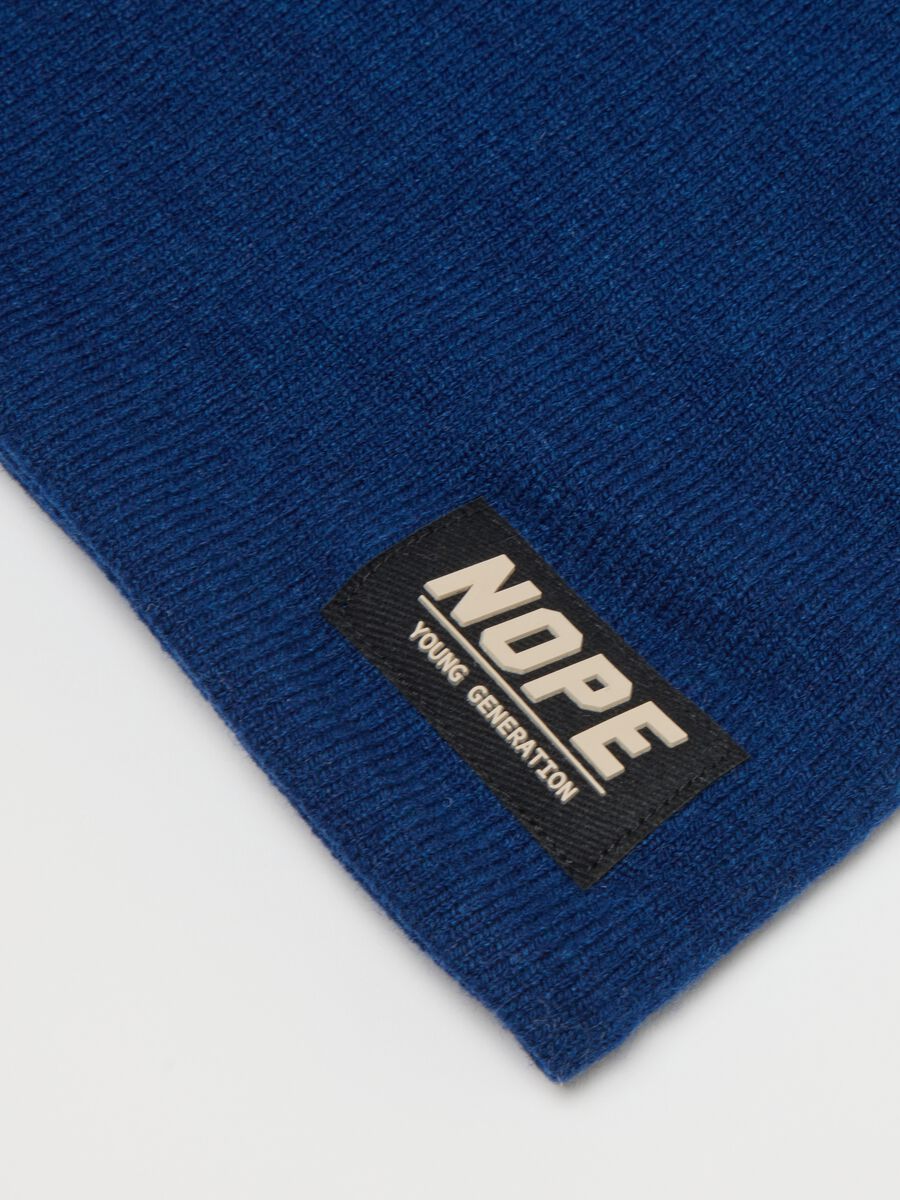 Child's scarf in stretchy blue fabric_1