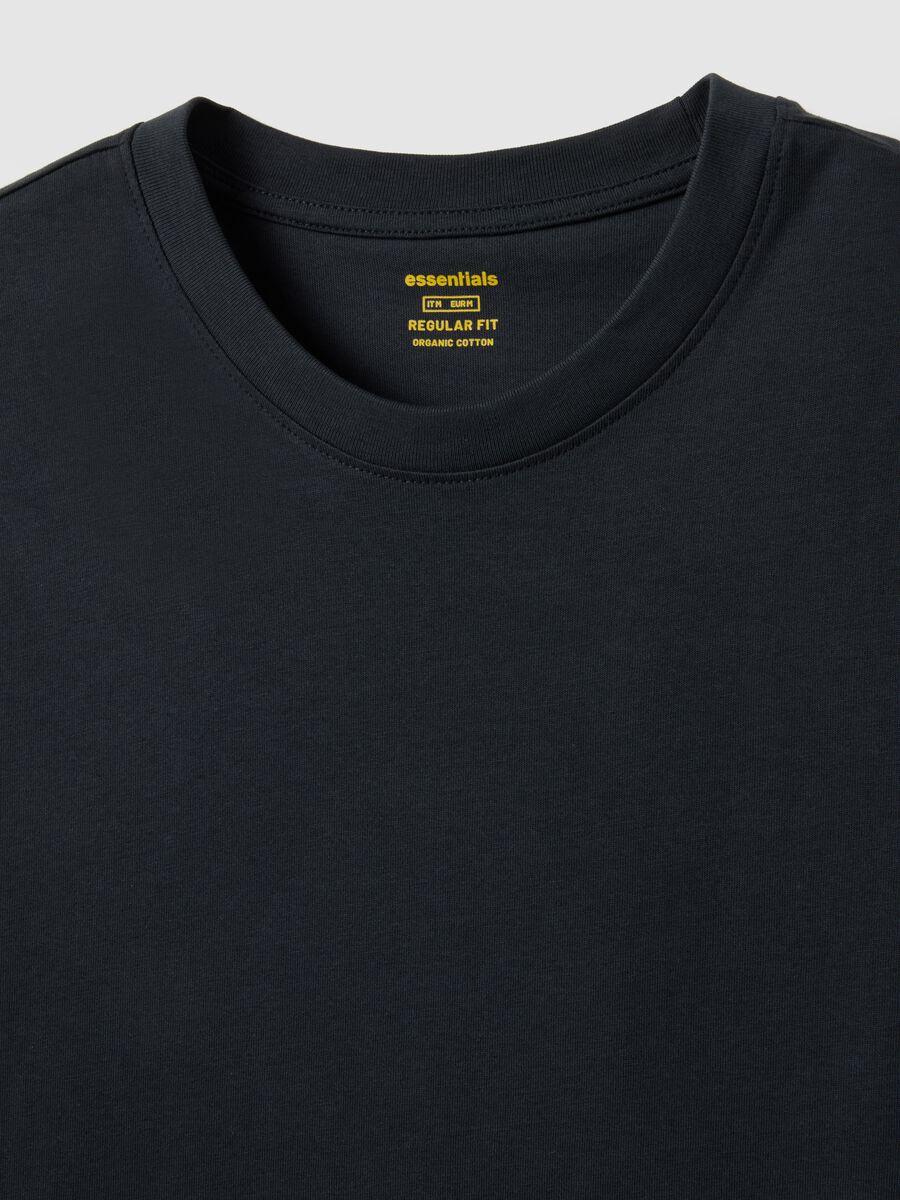Black pure cotton regular fit t-shirt_5