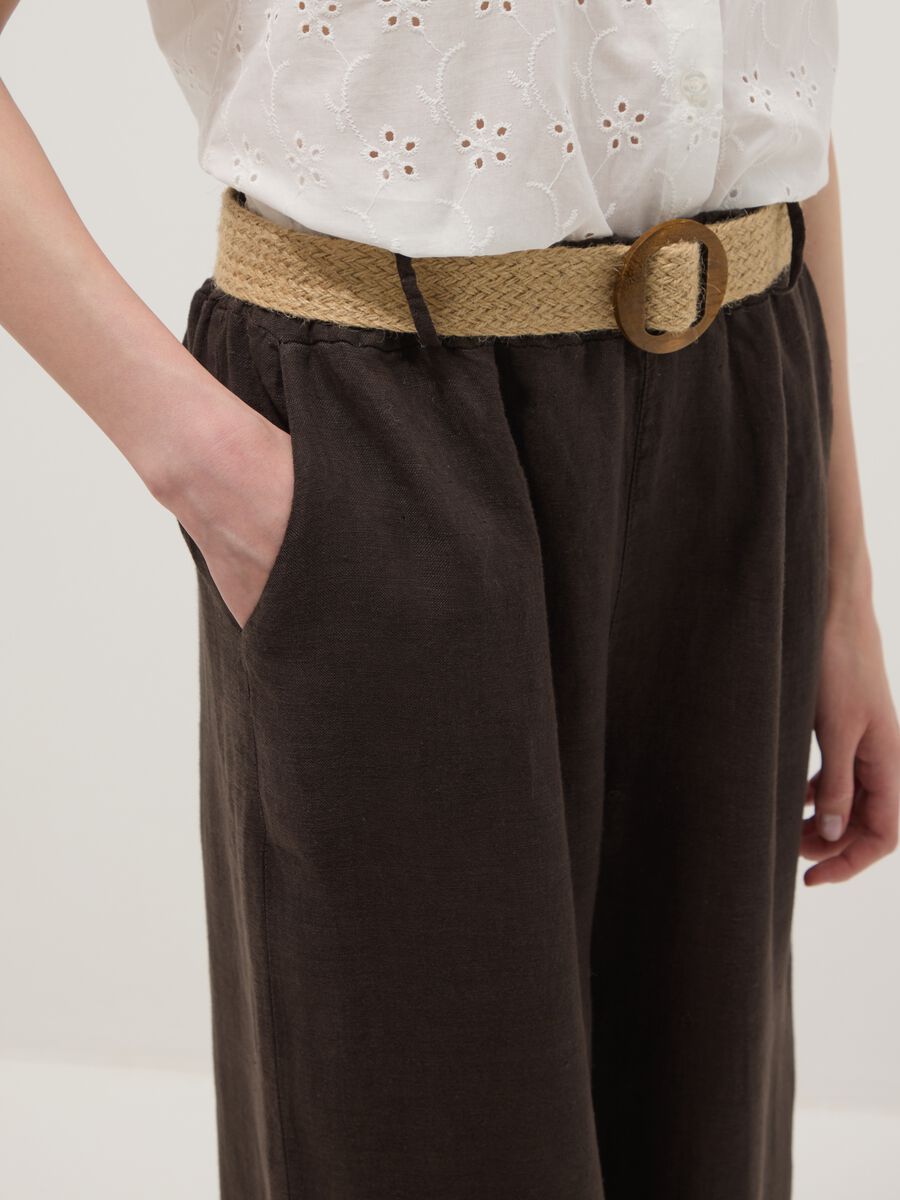Pantaloni marroni in puro lino a gamba larga e vita elasticizzata_3