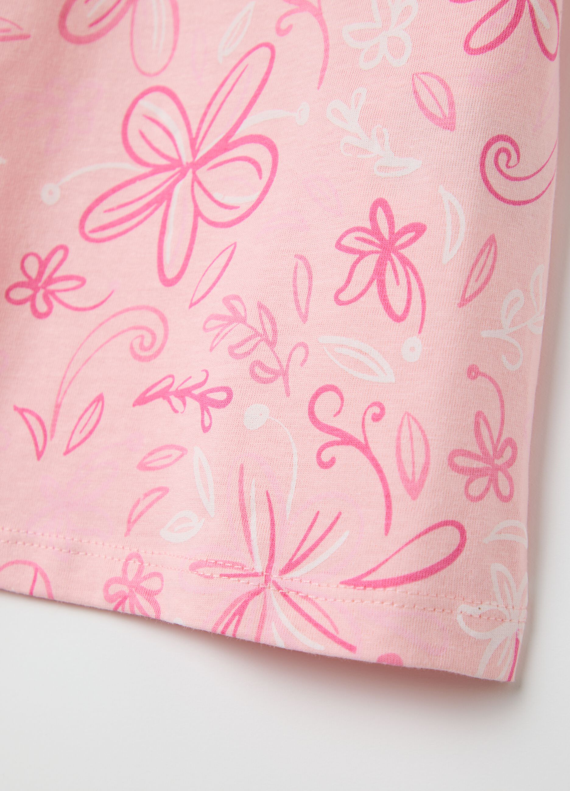 Pink organic cotton T-shirt with flowers print