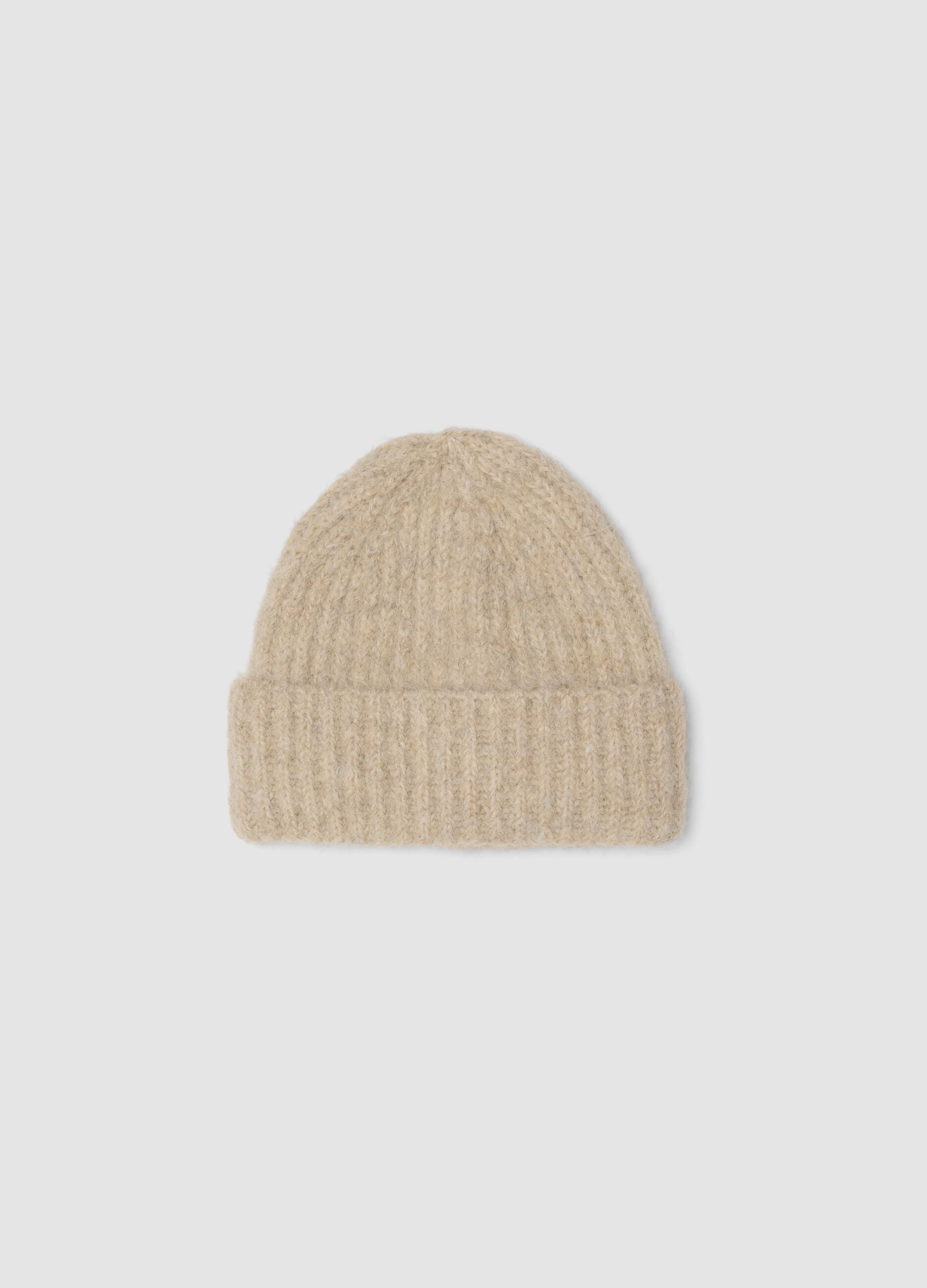 Beige ribbed stretch wool beanie