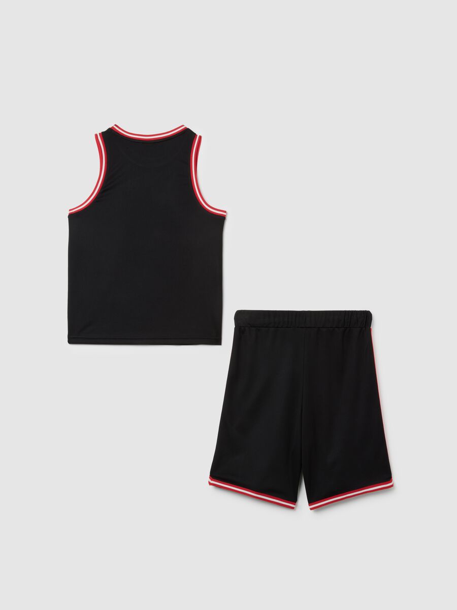 Completo sportivo da ragazzo in tessuto nero_4