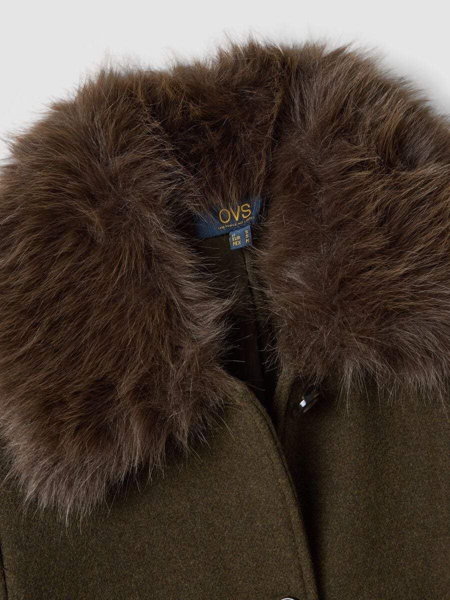Cappotto marrone in misto lana e viscosa con collo in pelliccia_5