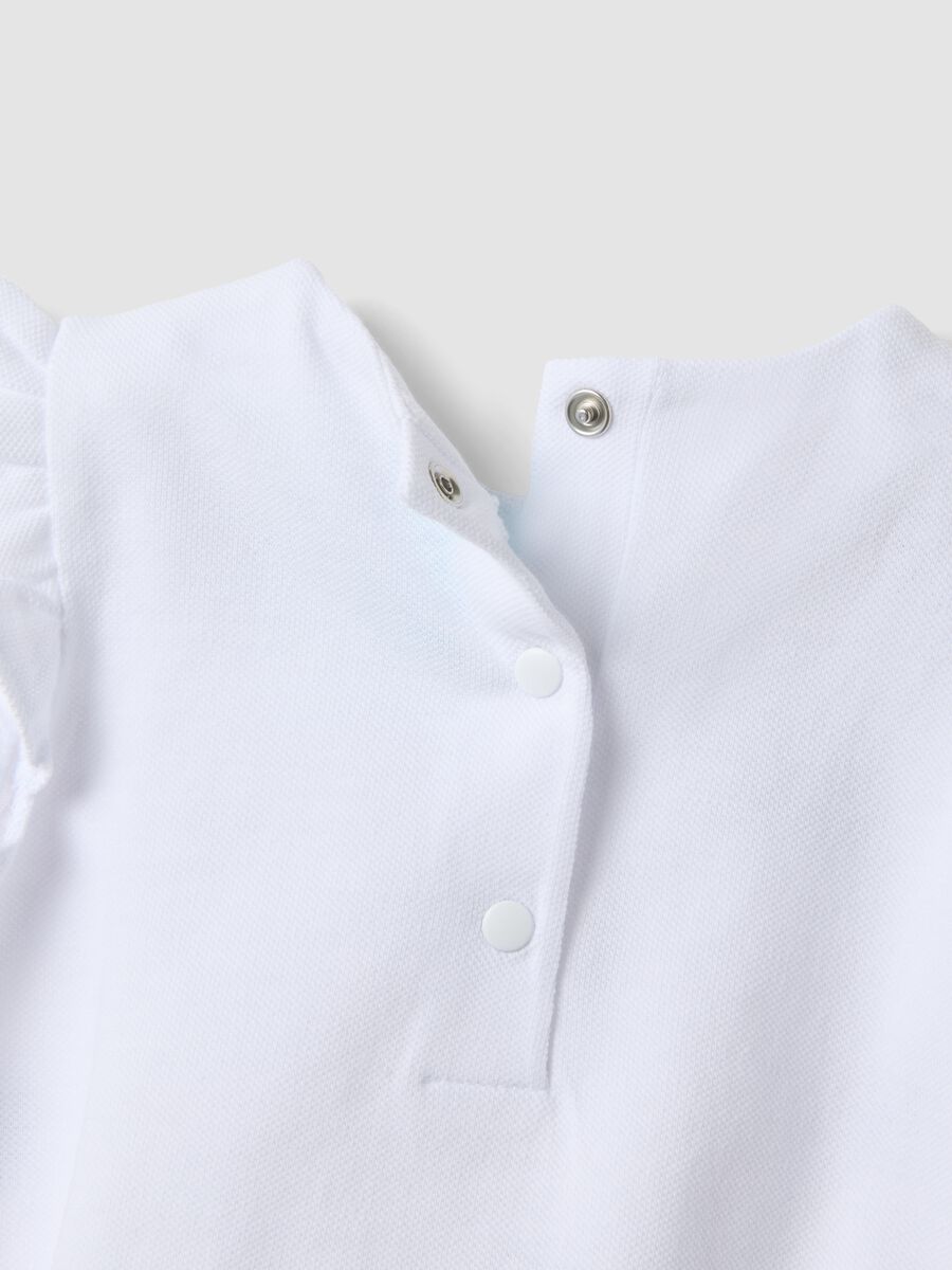 White organic cotton baby romper with ruffles_2