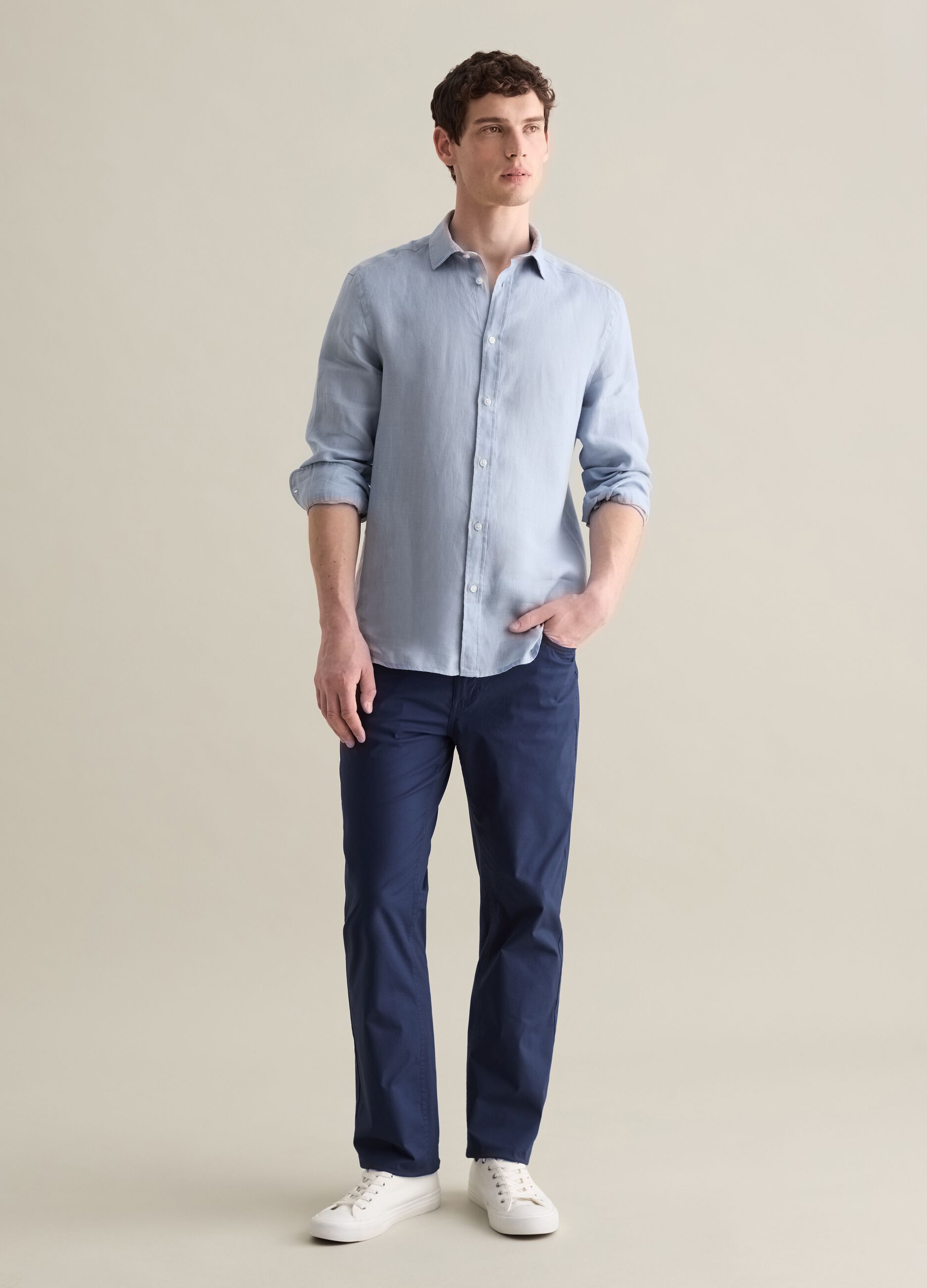 Blue chino trousers in stretch cotton with five pockets