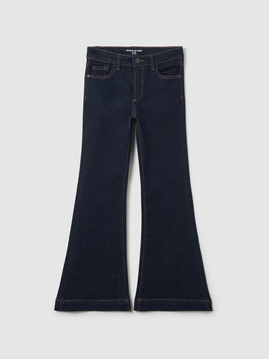 Jeans da ragazza in denim blu flare_0