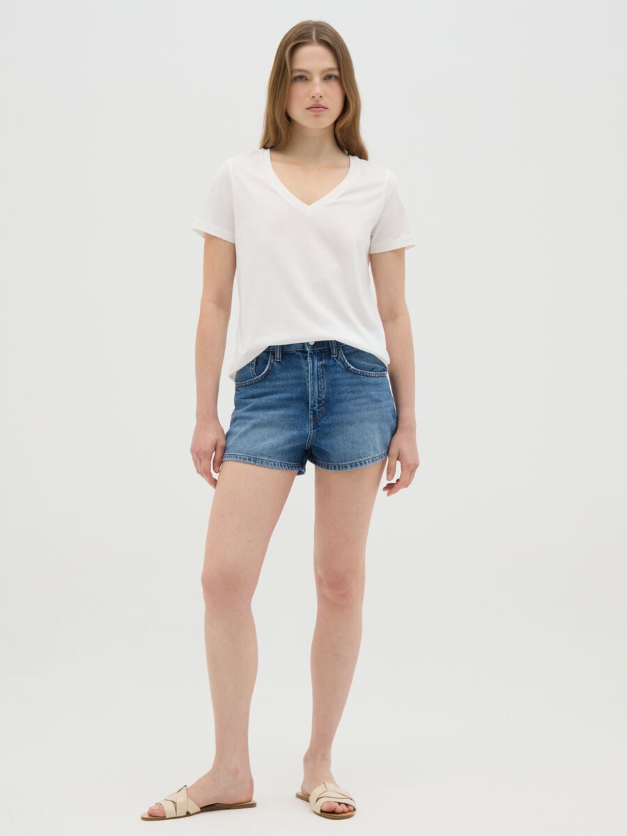 Women’s white regular-fit T-shirt in 100% cotton with round neck_1