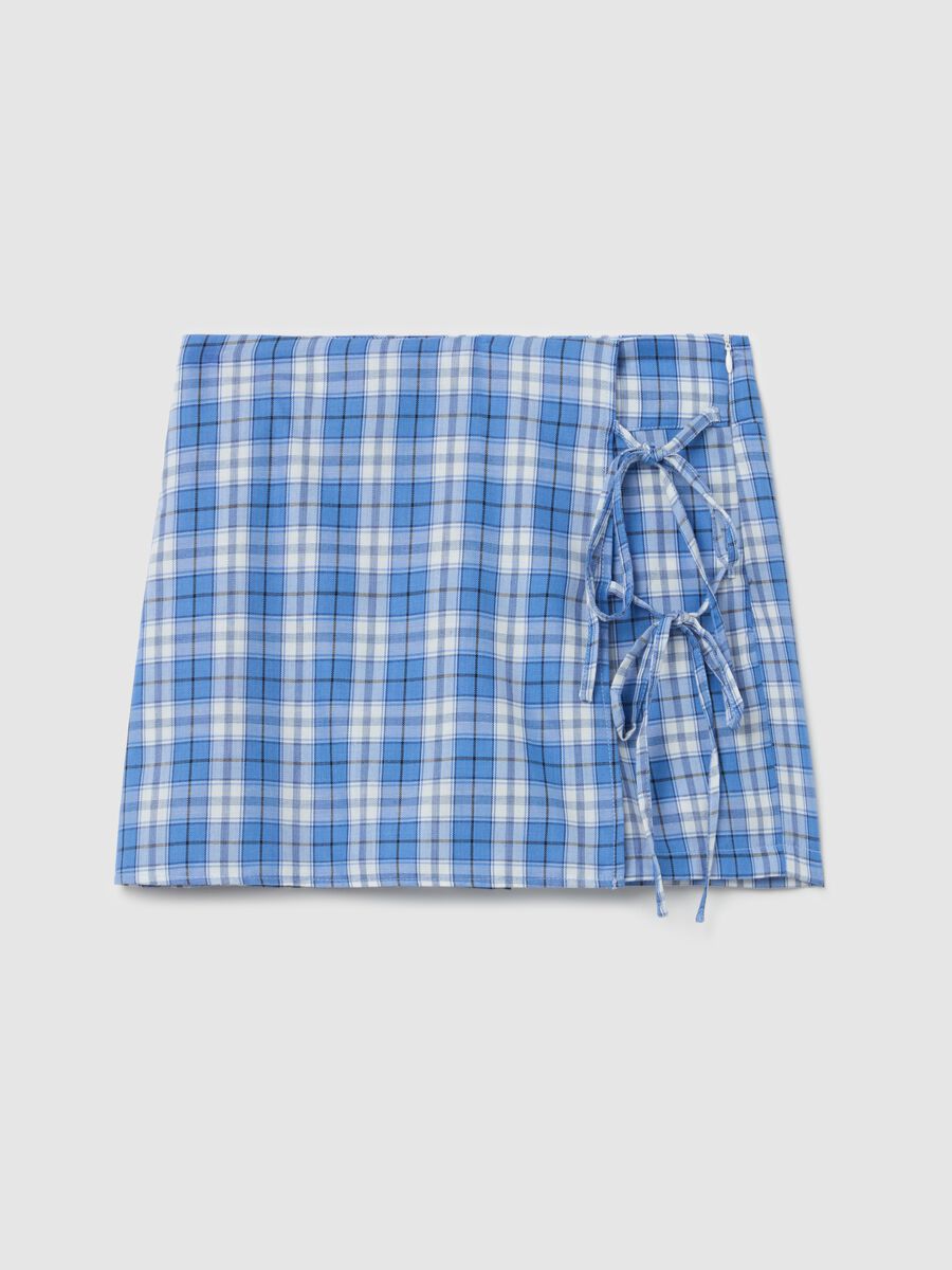 Wraparound skort with laces and check pattern_4
