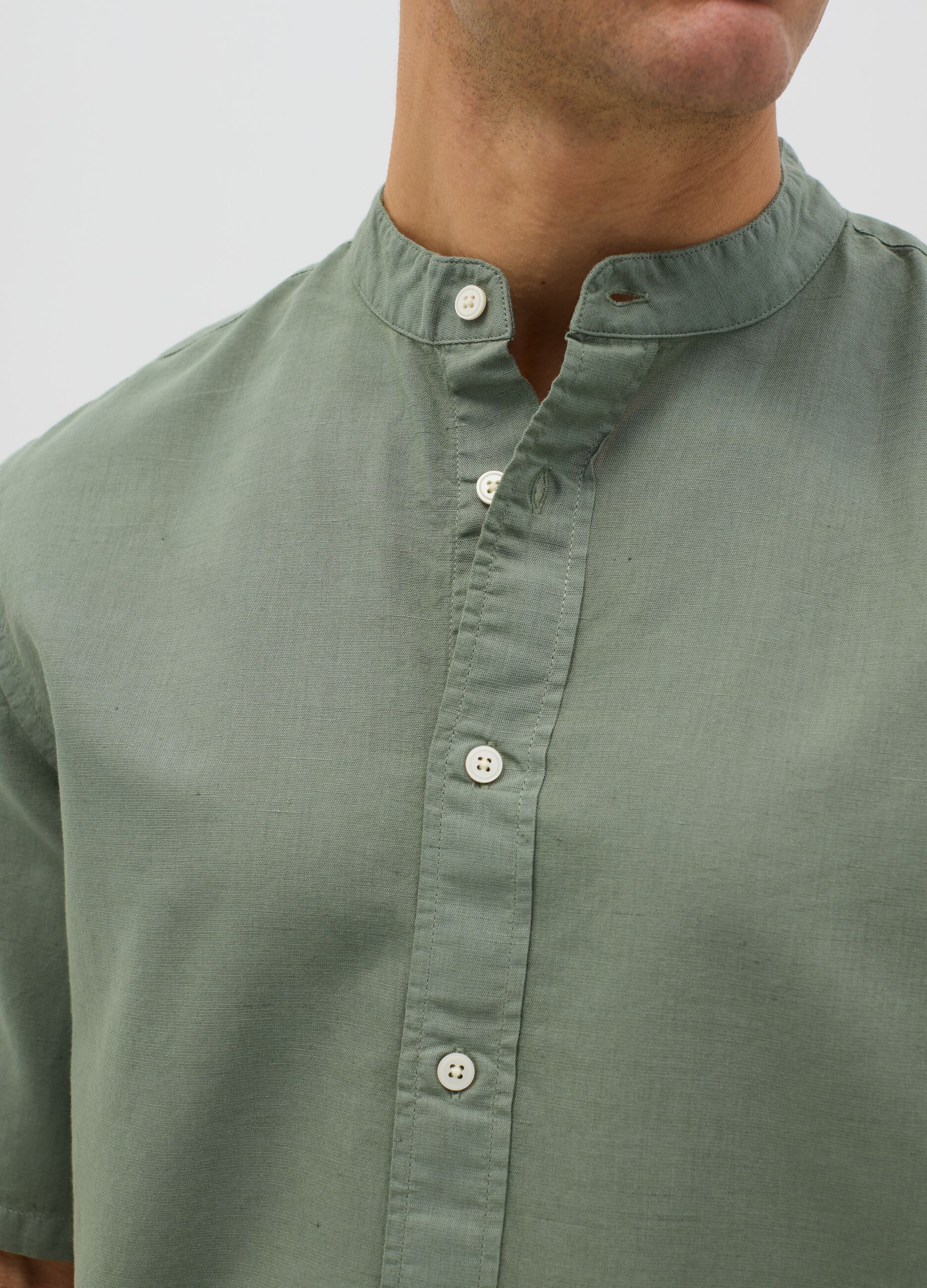 Green cotton and linen shirt by Ovs