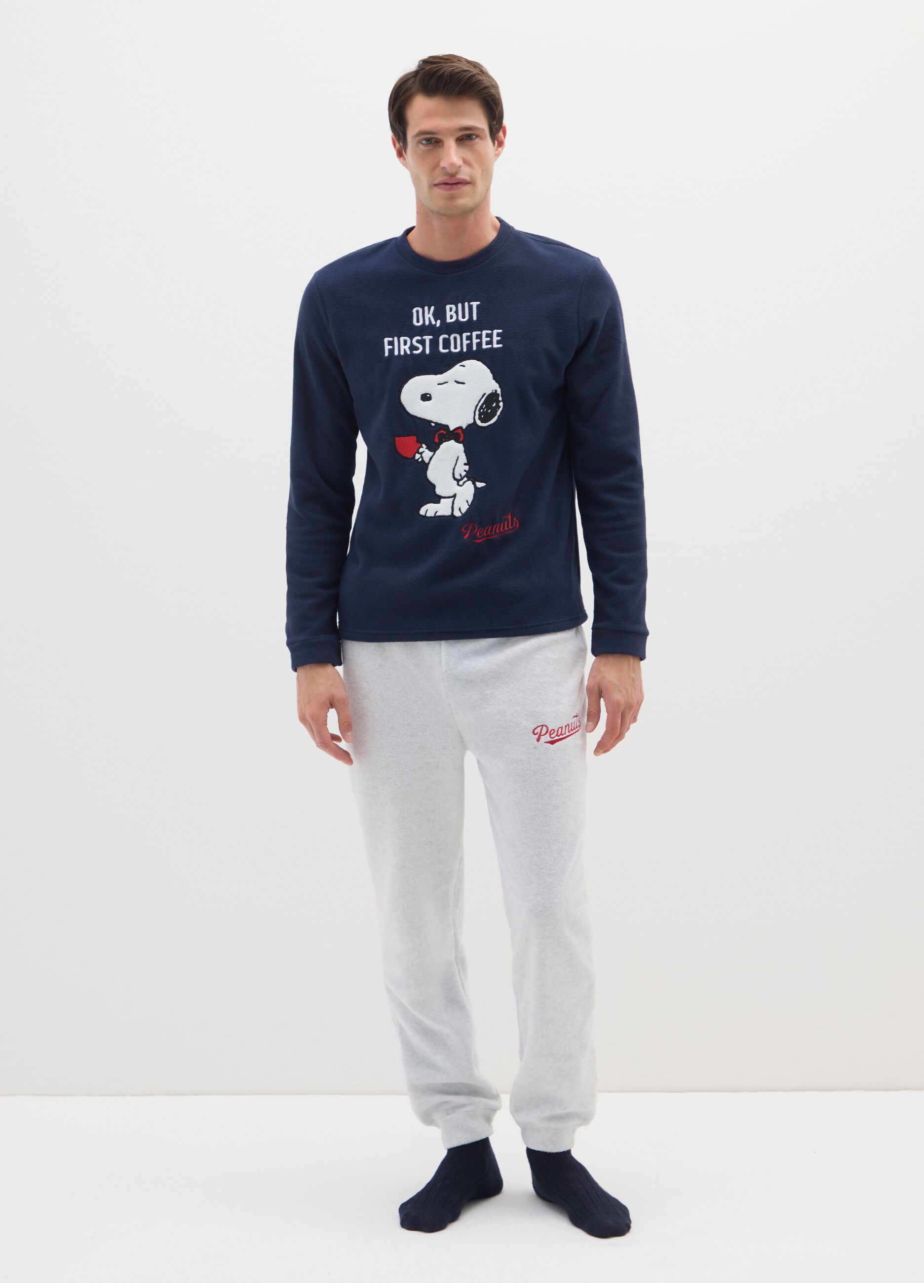 Multicolour regular fit pyjamas with Snoopy print
