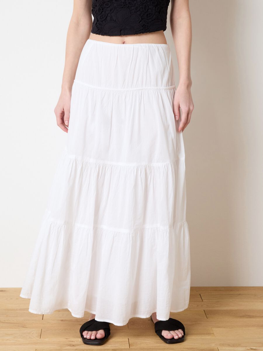 Long white tiered skirt_2