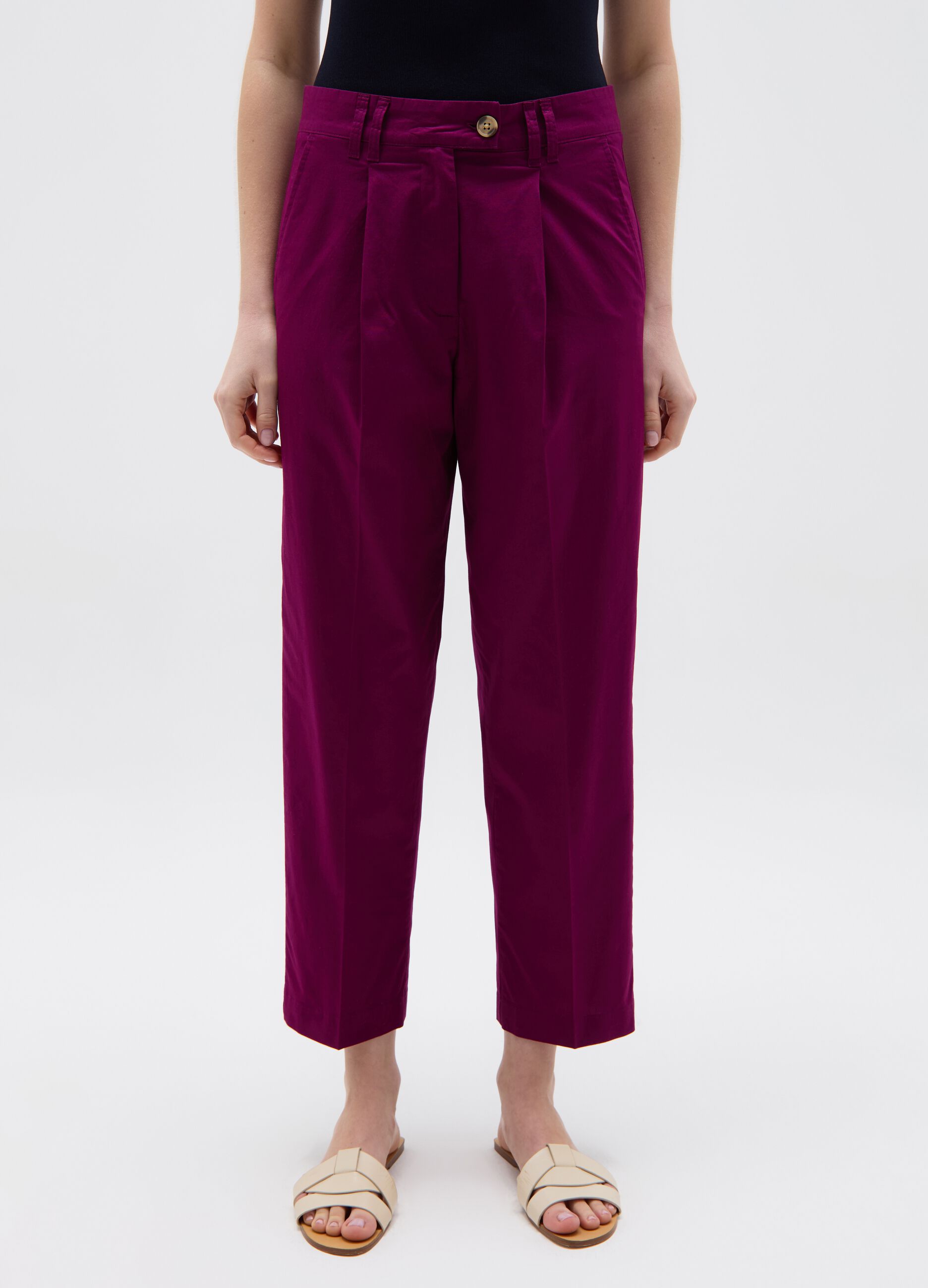 Crop cigarette trousers with darts