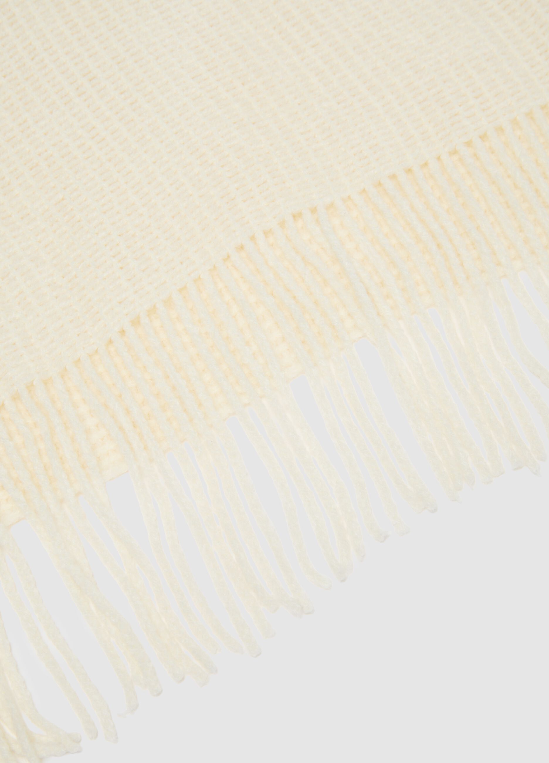 White pure acrylic poncho with fringes