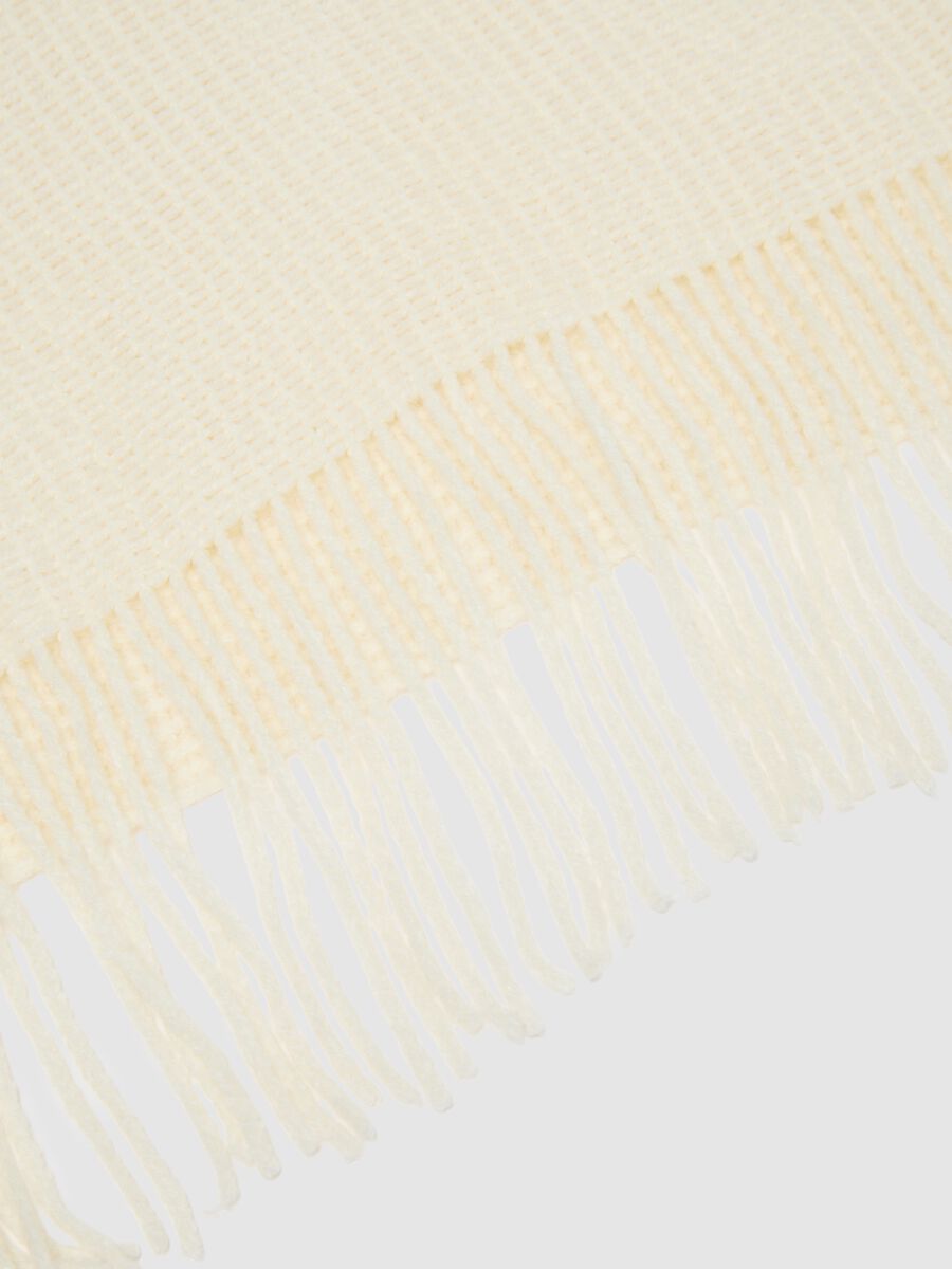 White pure acrylic poncho with fringes_1