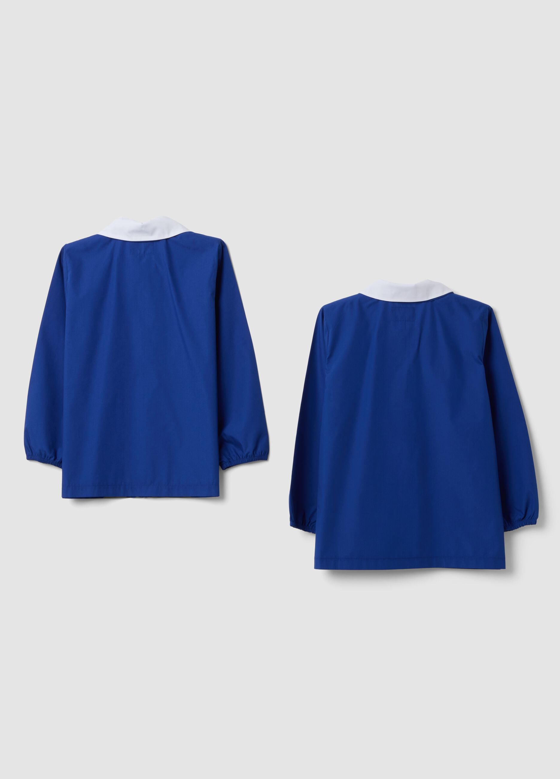 2-pack of blue school aprons with zip and white collar for boys