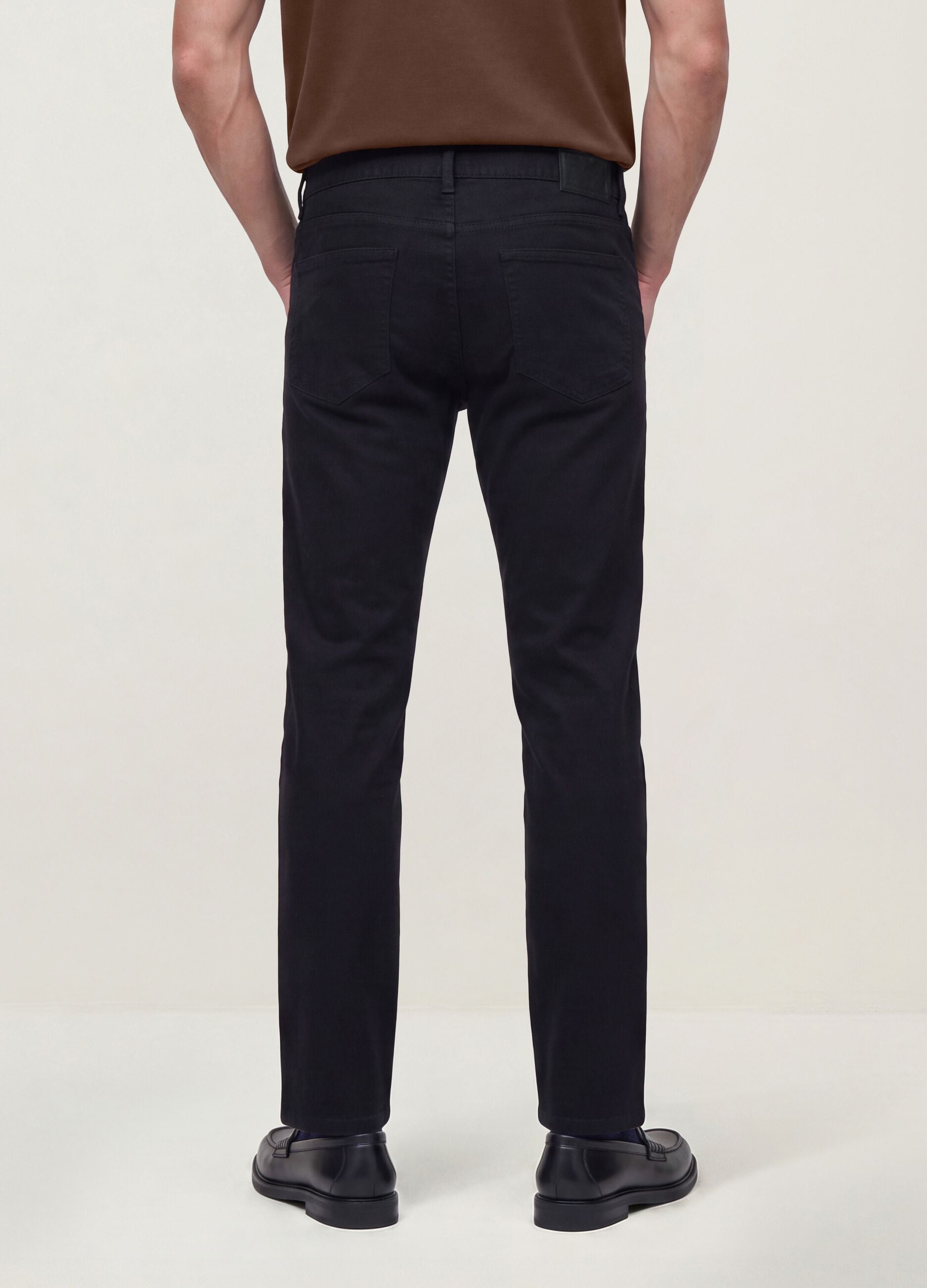 Pantaloni neri in twill di cotone elasticizzato slim fit