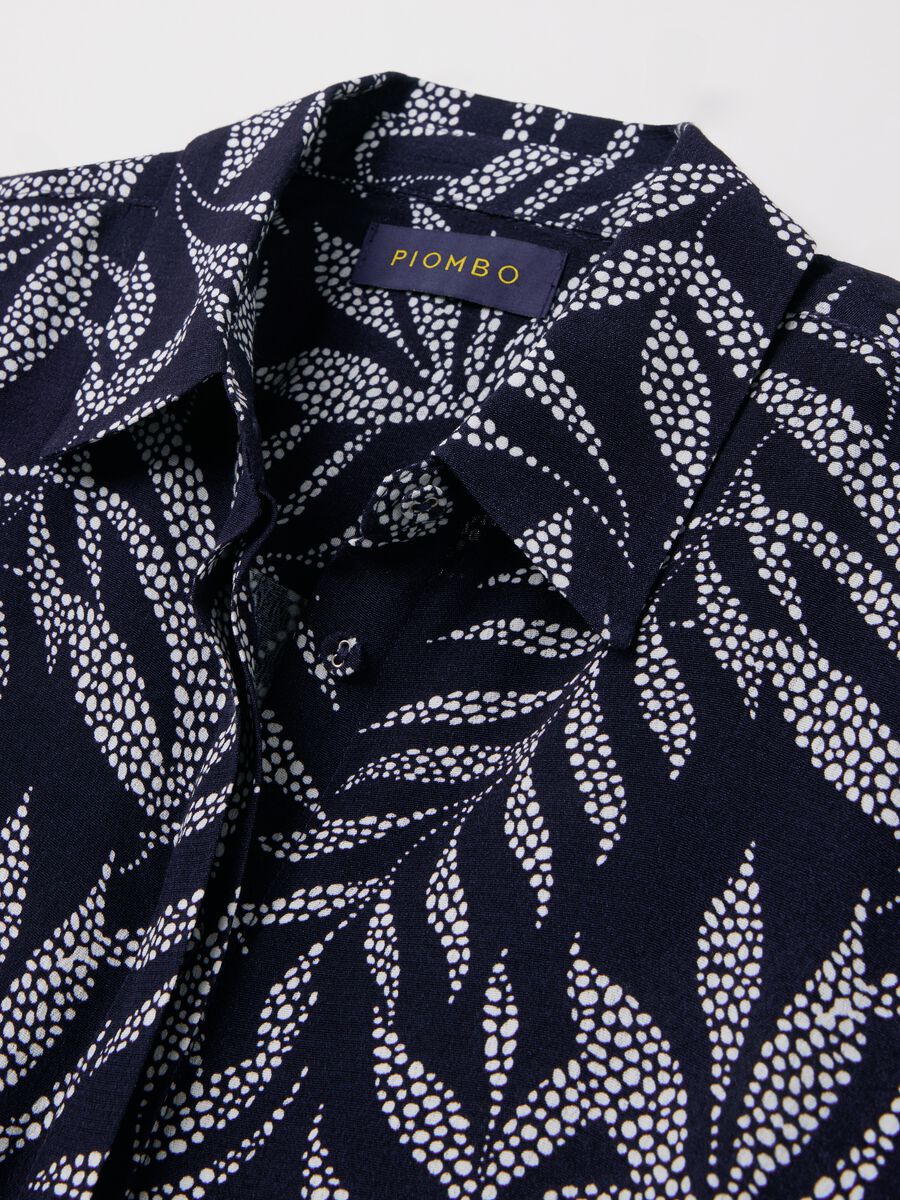 Viscose shirt with foliage print_5