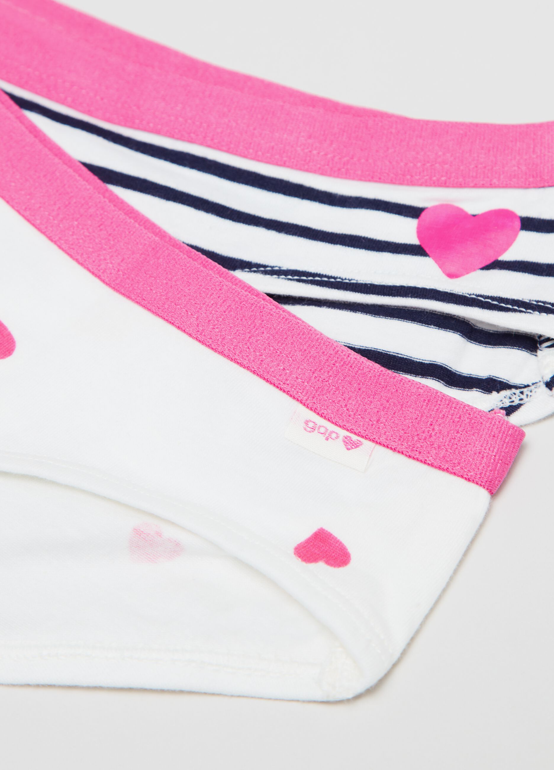Set cinque slip stampa righe e cuori_1