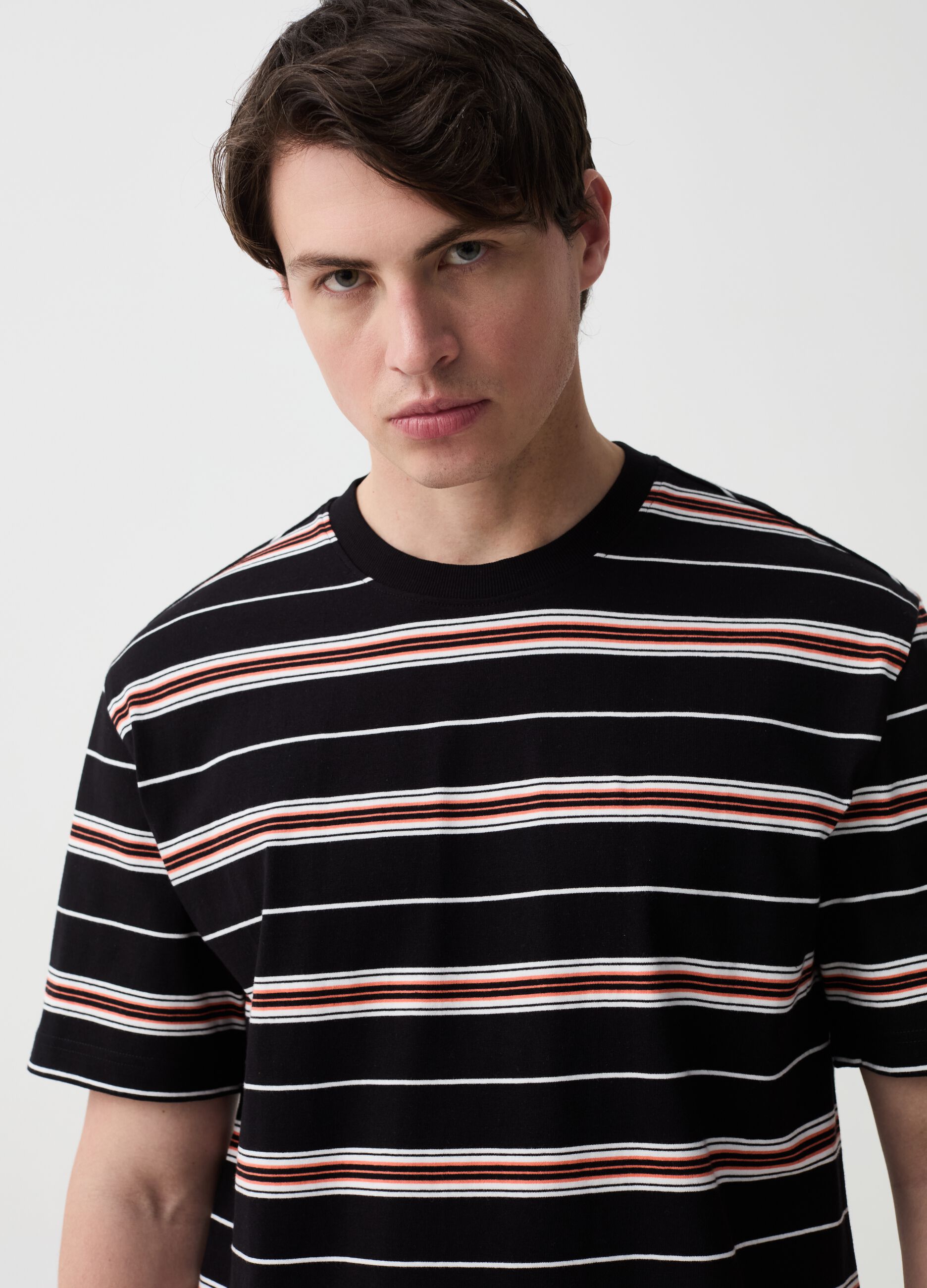 Cotton T-shirt with striped pattern