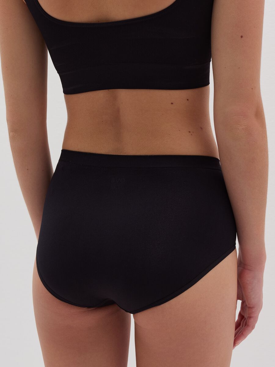 The One seamless briefs with high waist in microfibre_3