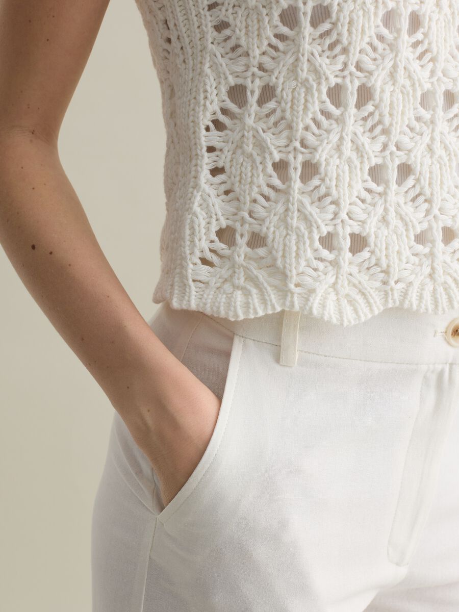 White tank top in crochet cotton_2