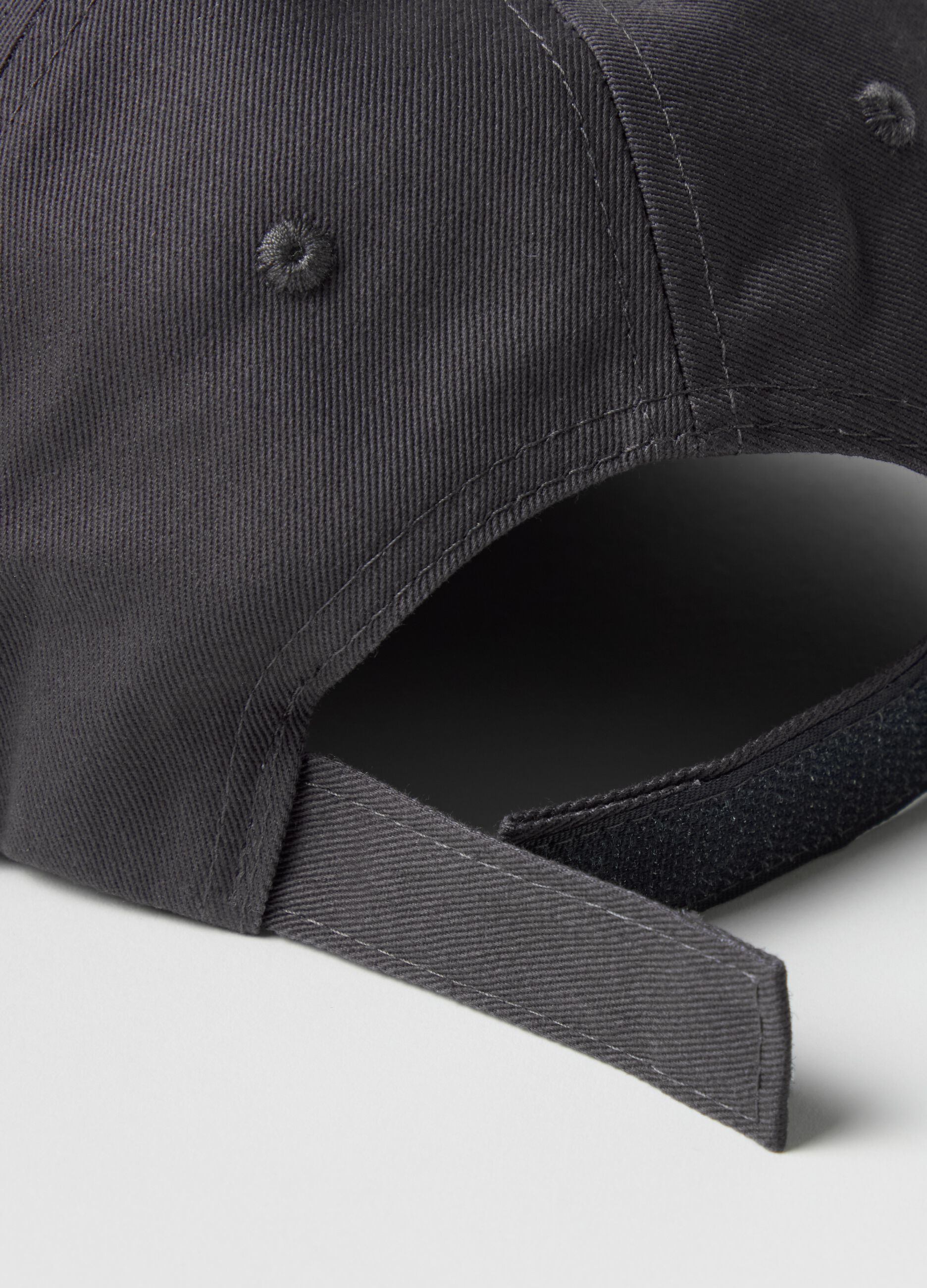 Cotton baseball cap