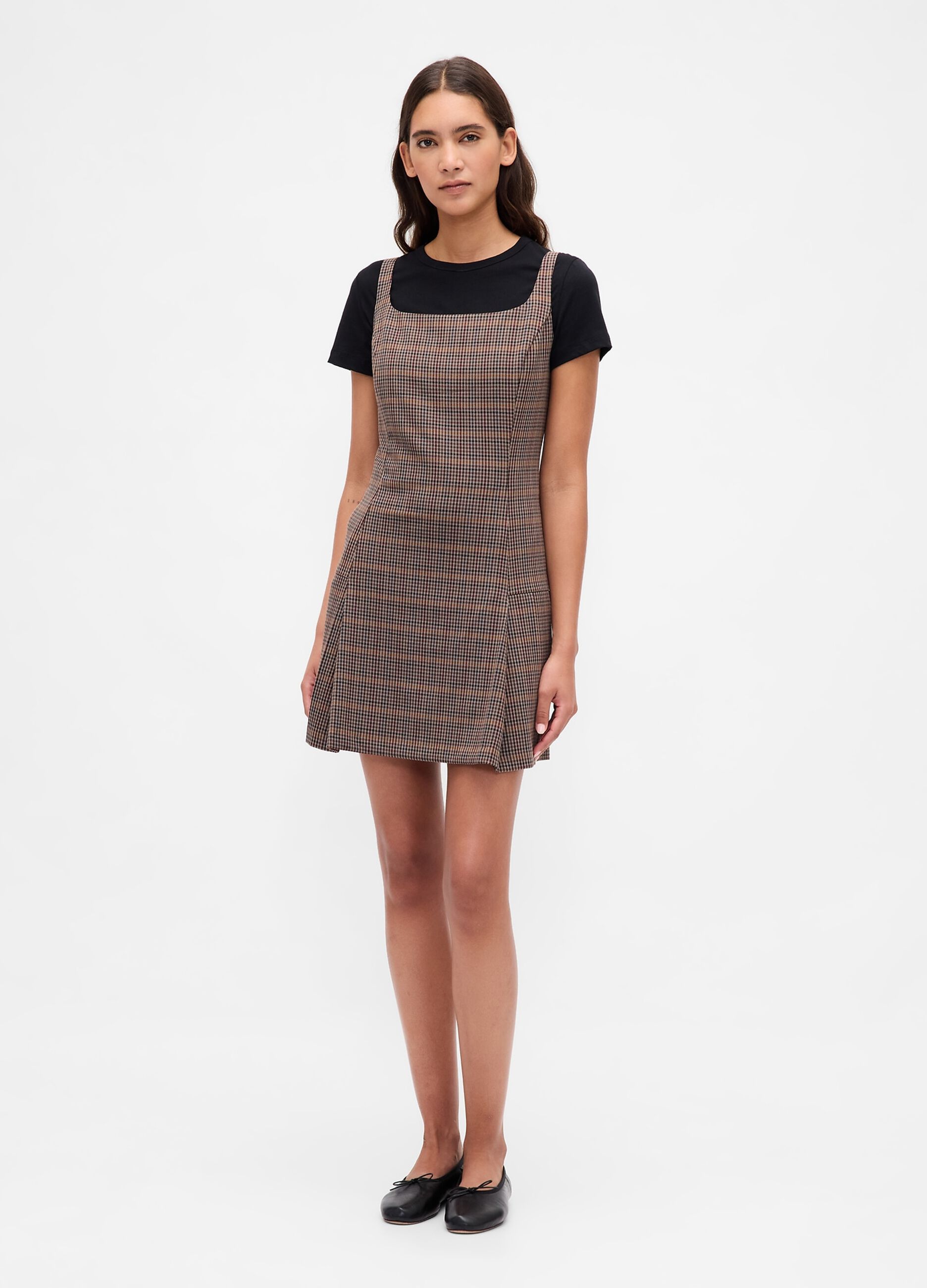 Brown plaid dress with check detailing