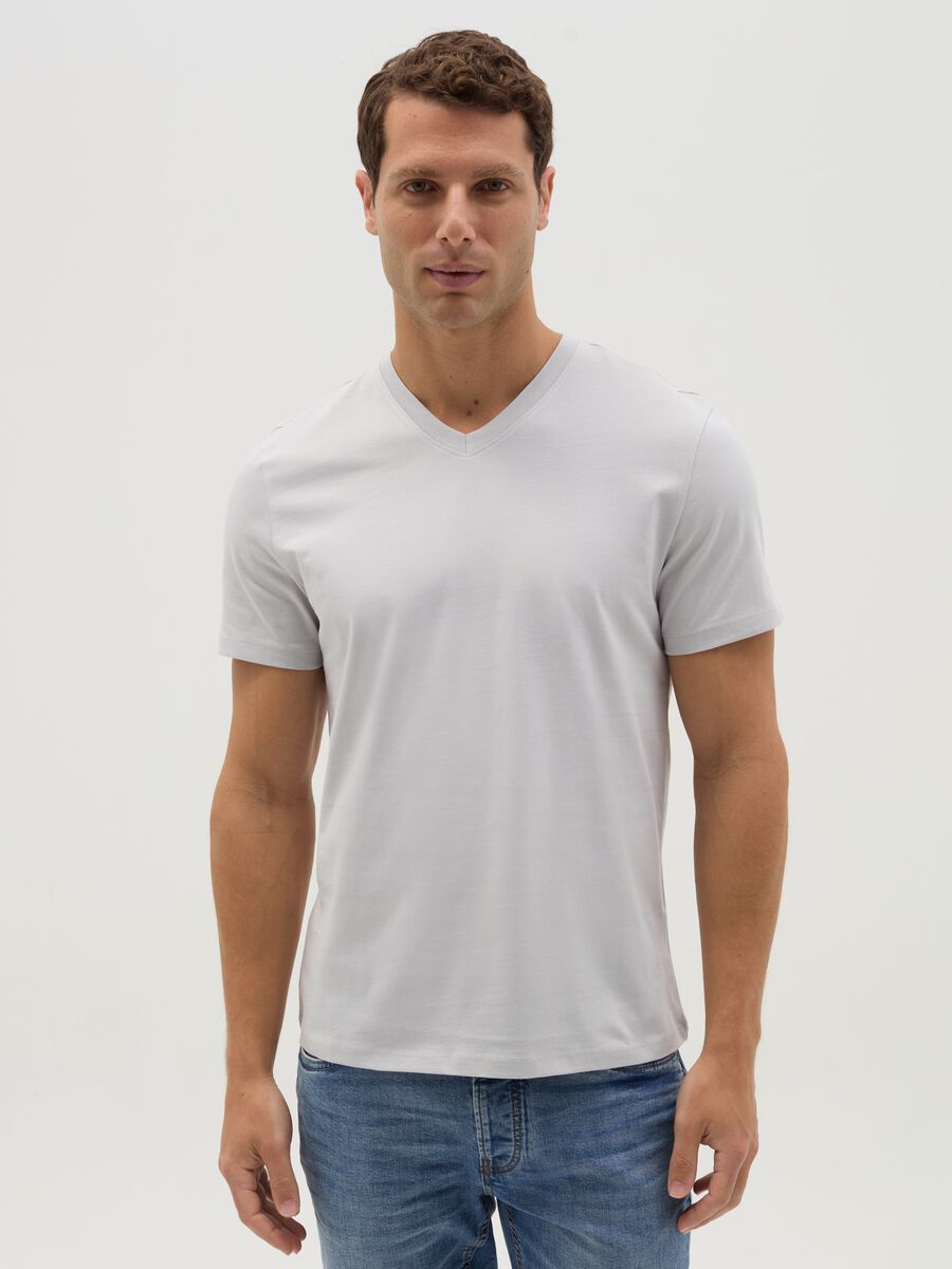 Organic cotton T-shirt with V neck_0