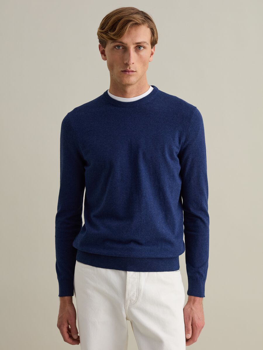 Pullover con scollo rotondo_0