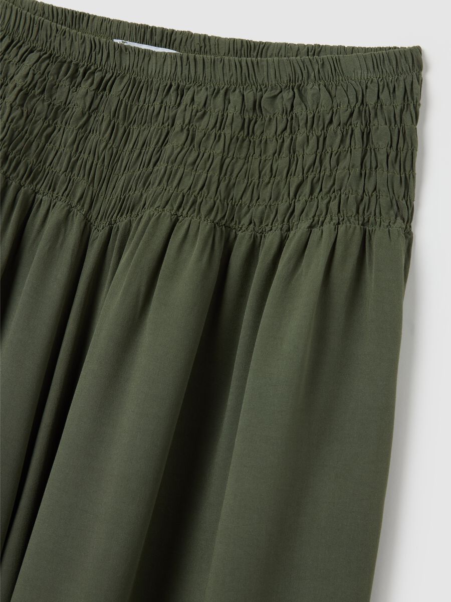 Women's green pure viscose trousers, regular fit_5