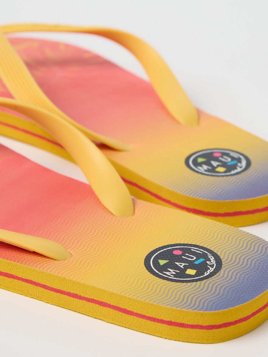 Maui and Sons multicoloured flip flops_2
