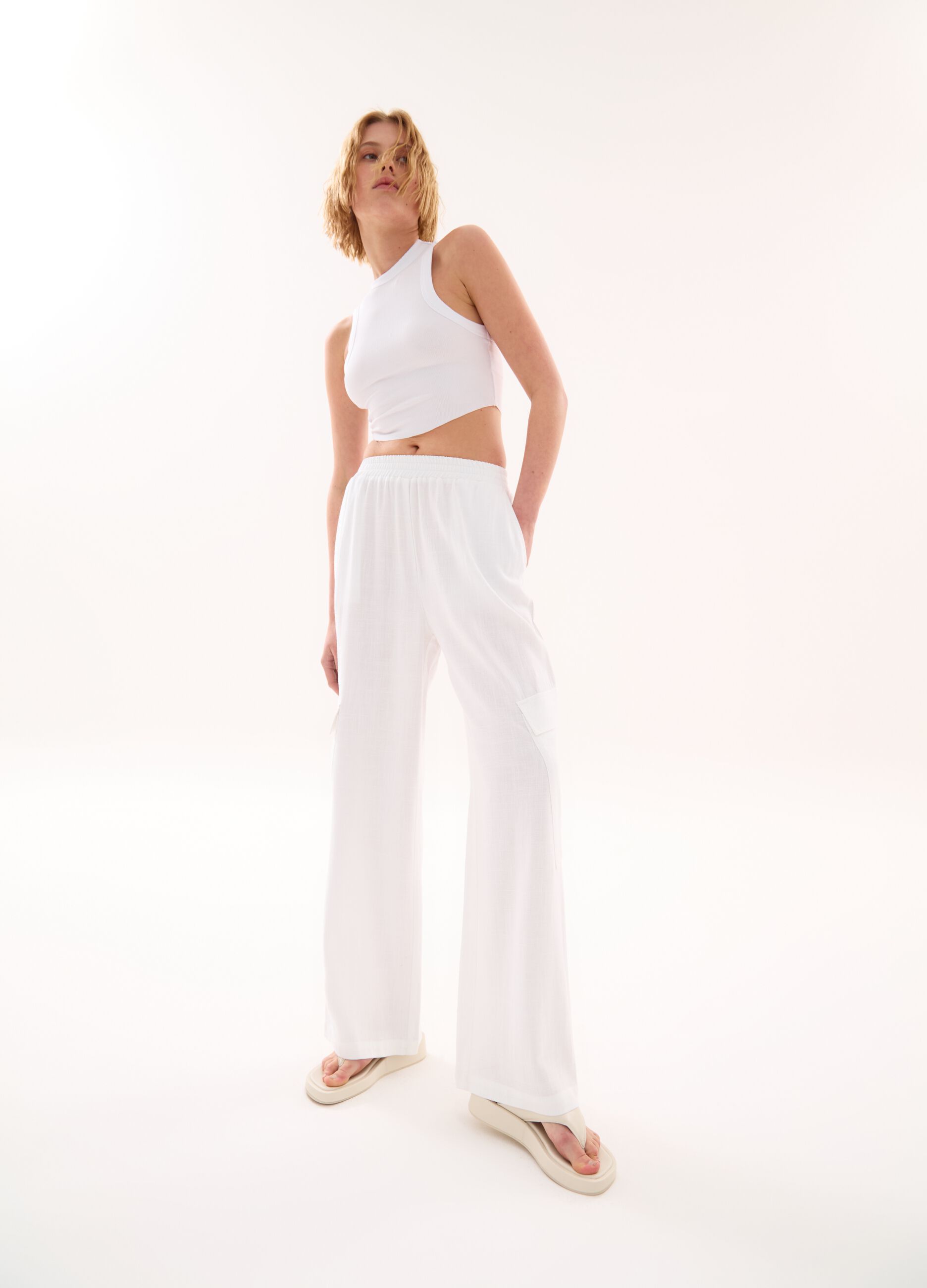 Wide-Leg Linen Cargo Trousers White