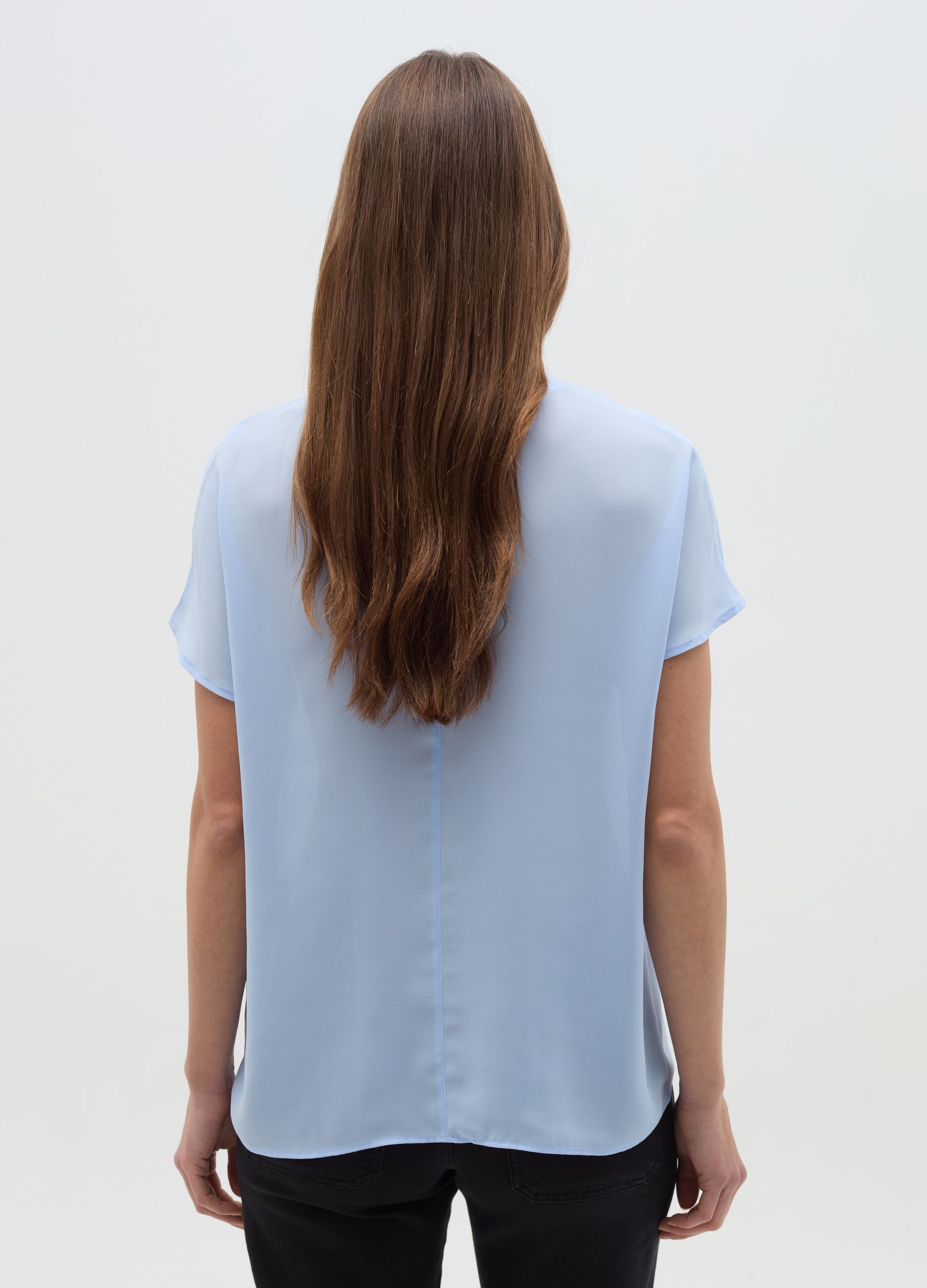 Solid colour blouse in crêpe