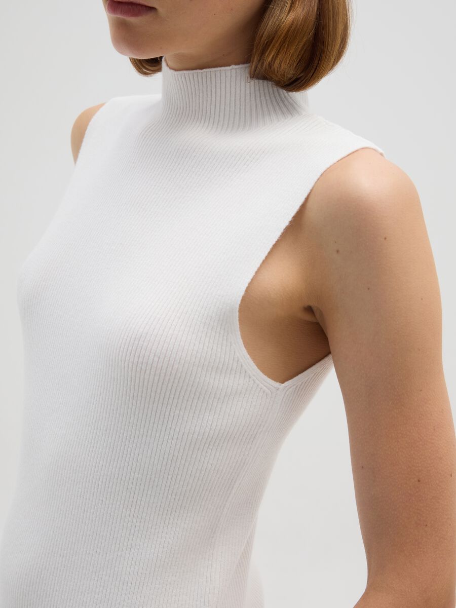 White Regular Fit Tank Top_3