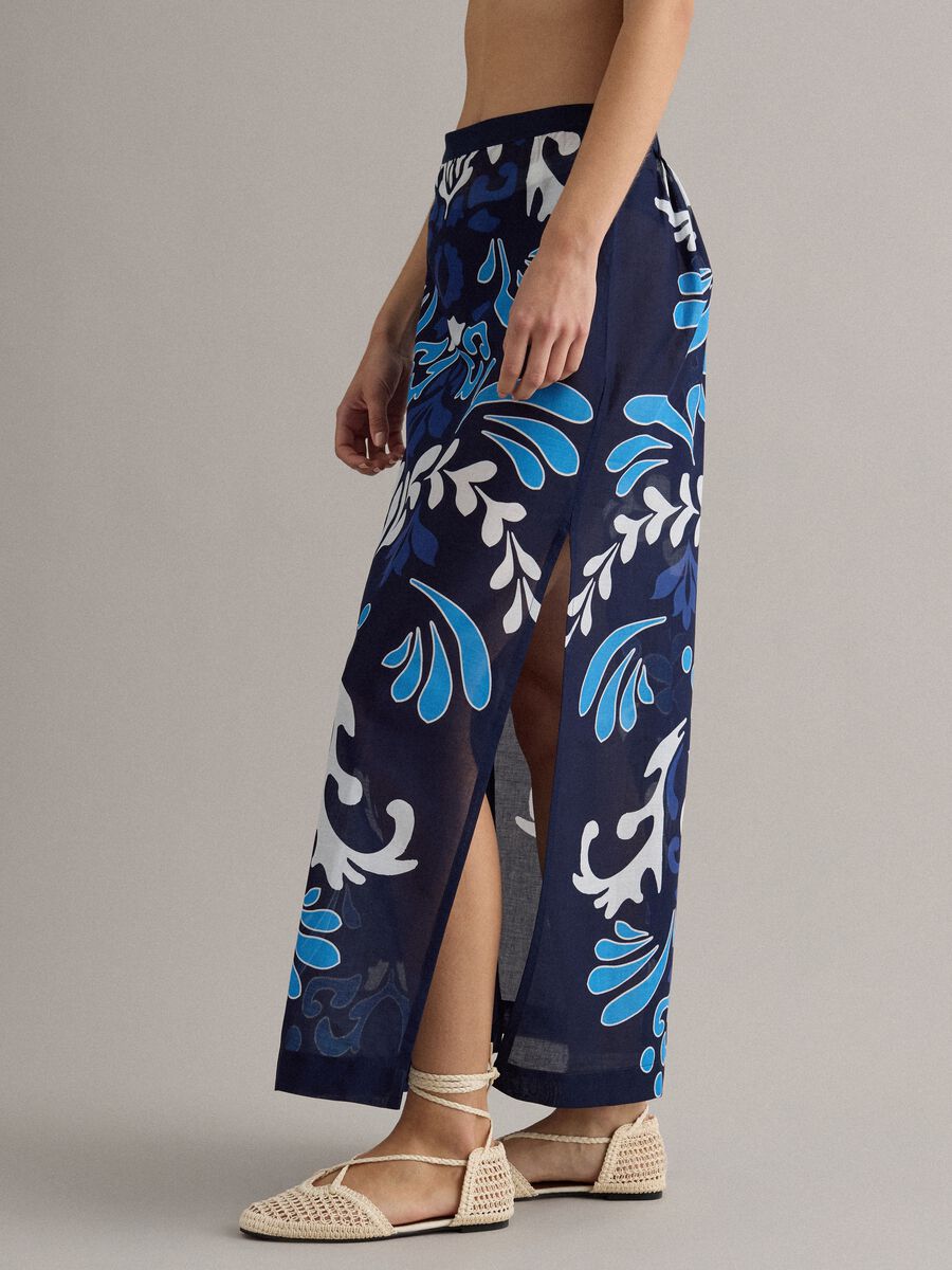 Pareo blu in puro cotone con stampa decorativa_3