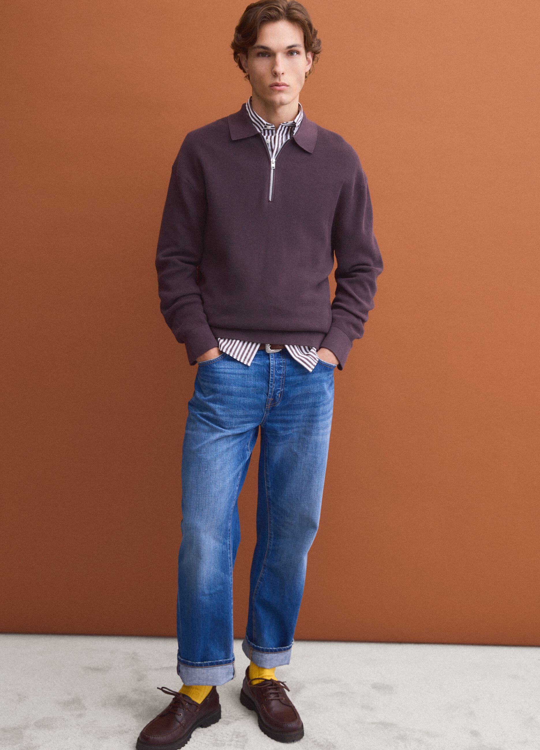 Polo marrone in puro cotone con zip e collo classico