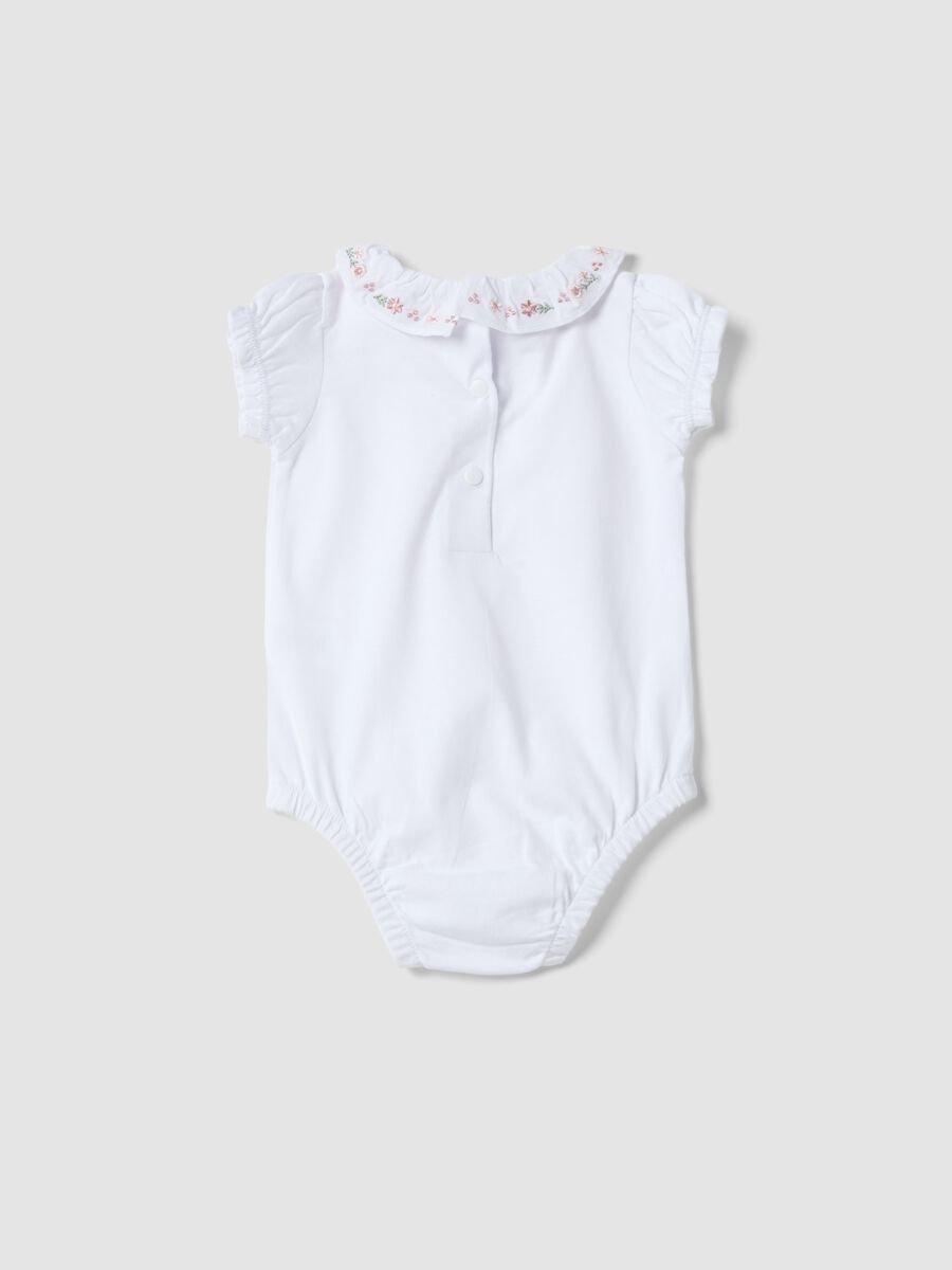 White organic cotton baby bodysuit with ruffled collar_1