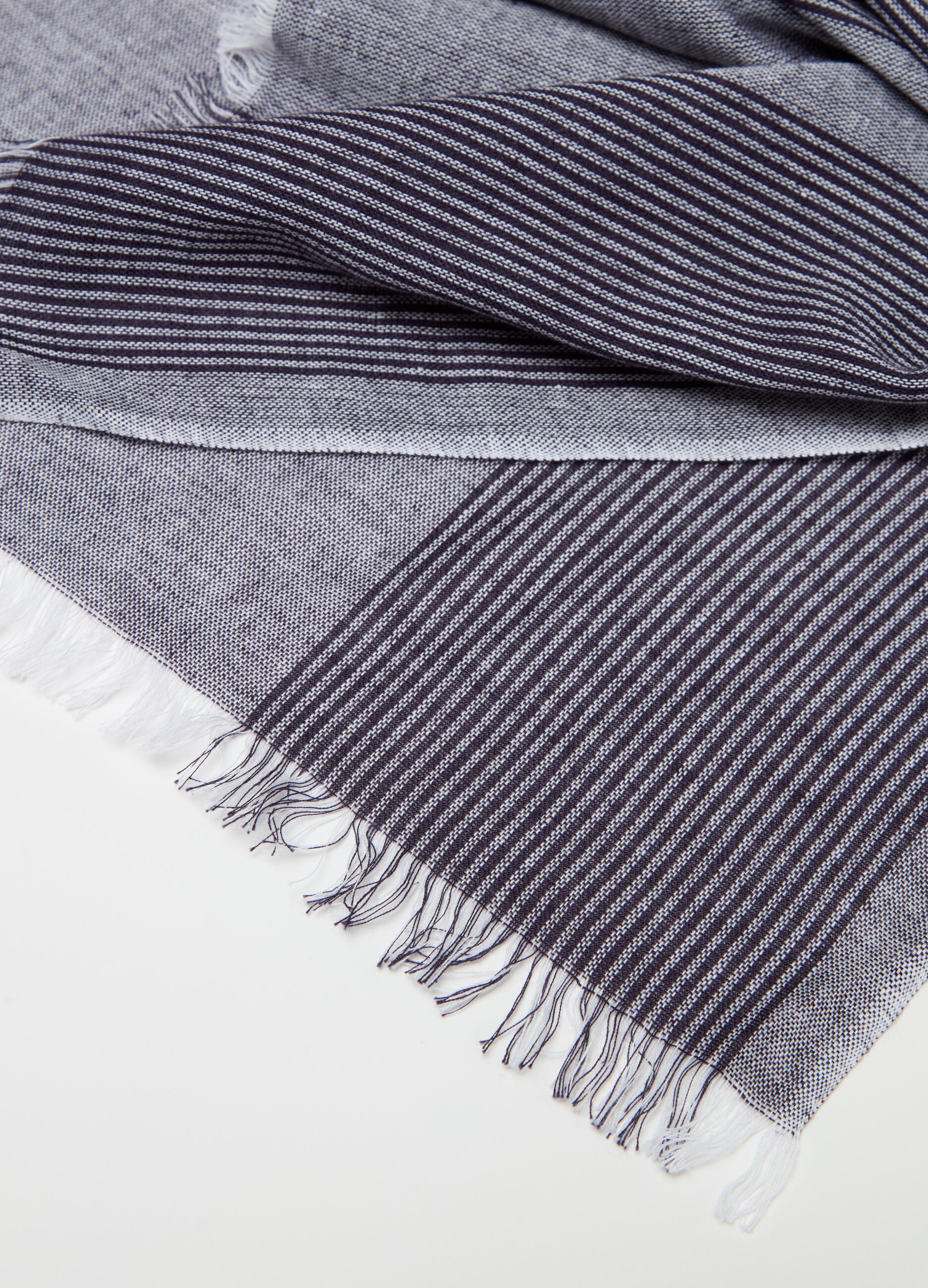 Colourblock pashmina with striped motif